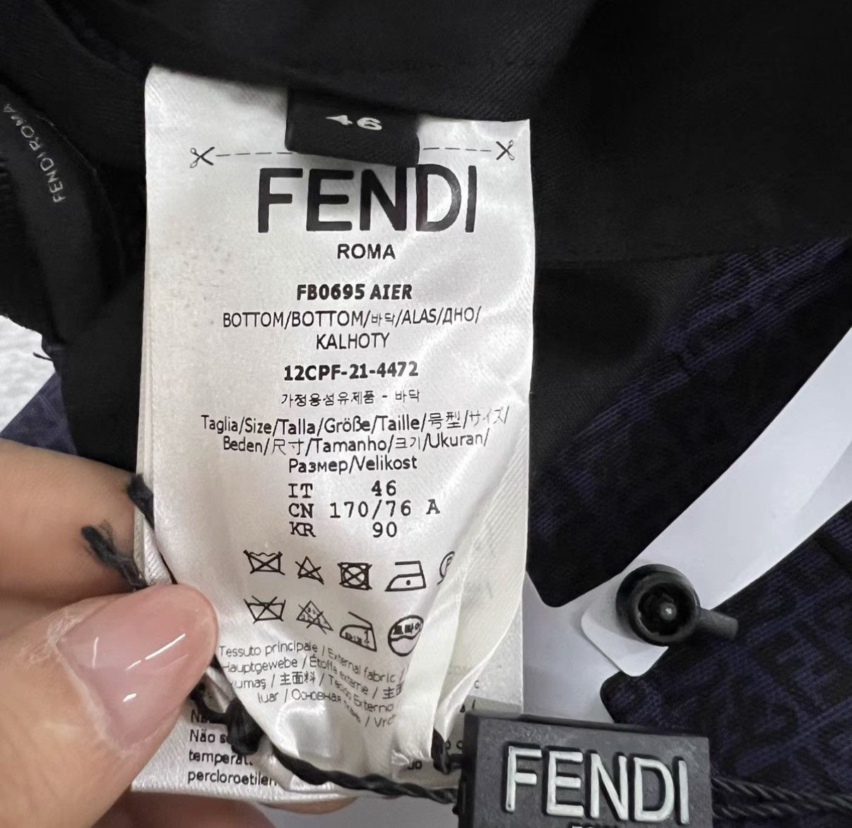 Fendi Fendi FF Monogram All-over Print Shorts J41 Size 32" / US 10 / IT 46 - 4 Thumbnail