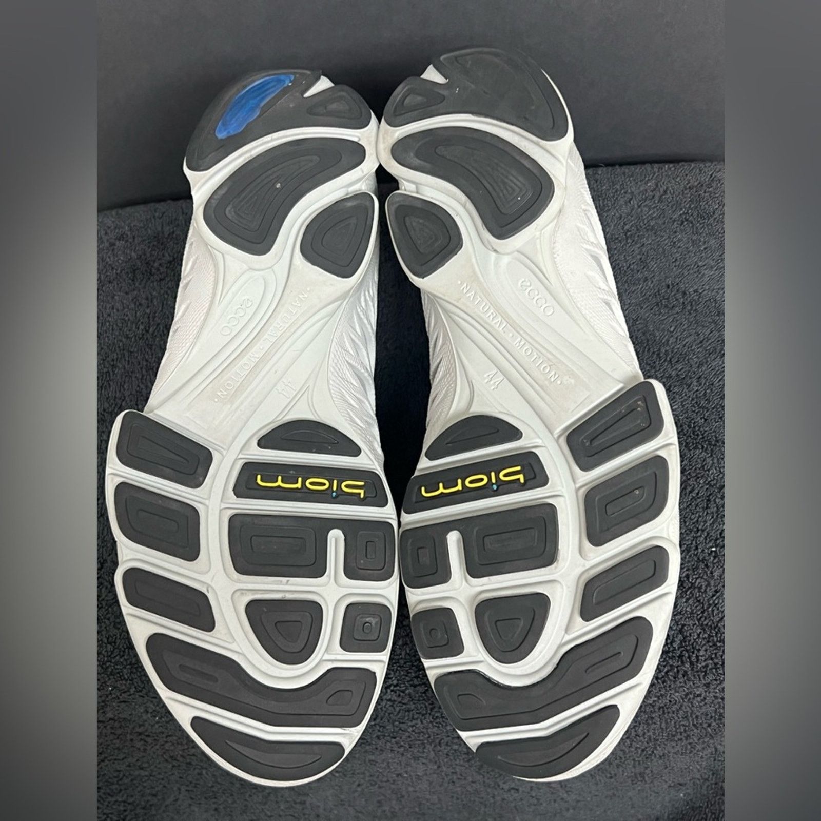 Ecco Ecco Biom AEX Trainer Men White Gray Athletic Shoes 44 US 10 Size US 10 / EU 43 - 8 Thumbnail