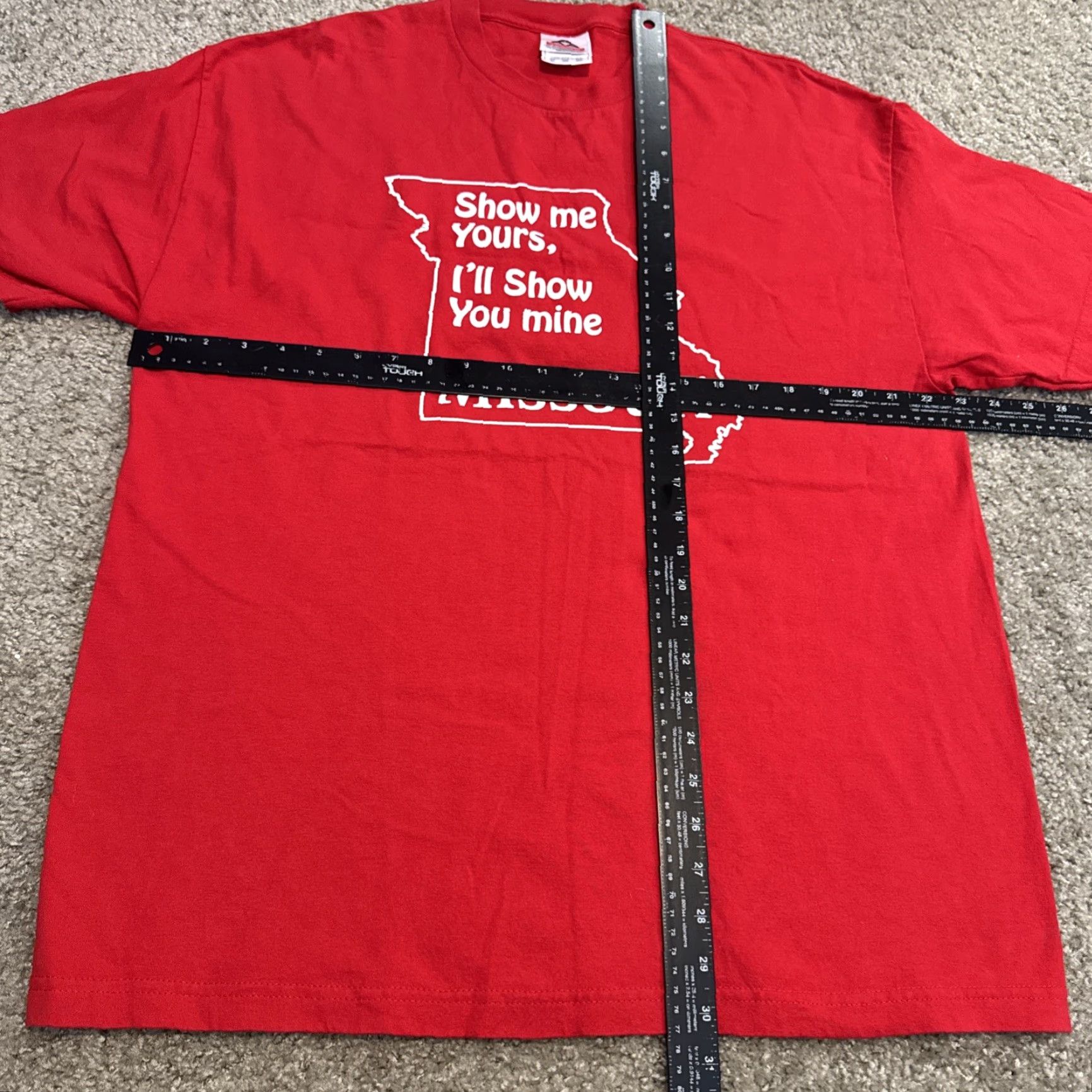 Vintage VINTAGE Missouri Show Me Yours I’ll Show You Mine Funny Joke Graphic T-Shirt XL Men Red Alstyle Apparel & Activewear Size US XL / EU 56 / 4 - 5 Thumbnail