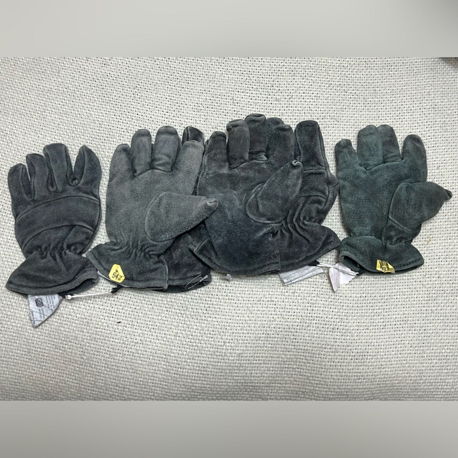 Goretex 3 PAIRS LION Commander Firefighting Gloves (MEDIUM) GORE-TEX Size ONE SIZE - 3 Thumbnail