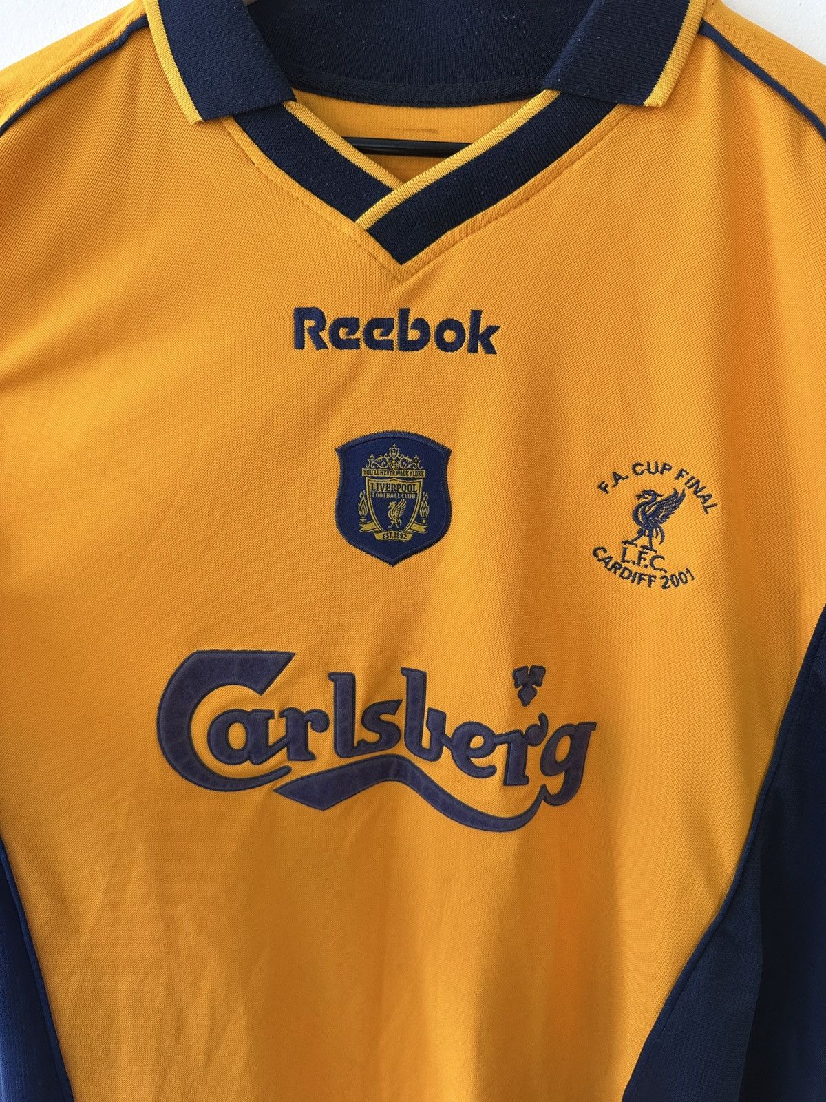 Reebok Vtg 2001 LIVERPOOL FC Away Shirt OWEN #10 Jersey Reebok XL Size US XL / EU 56 / 4 - 8 Thumbnail