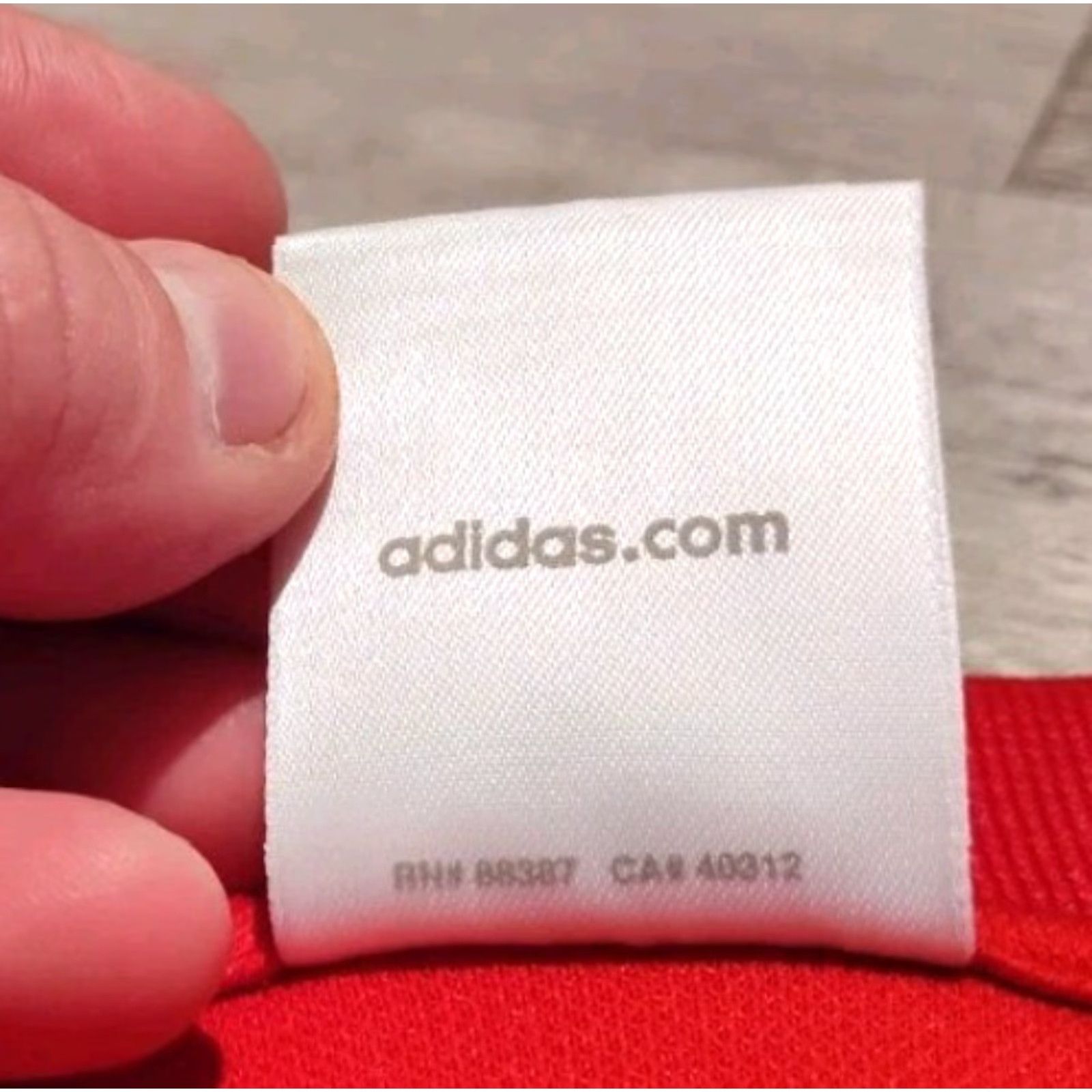 Adidas Vtg Adidas Climalite Wisconsin Badgers Soccer Shirt Made In USA 2XL Red White Size US XXL / EU 58 / 5 - 7 Thumbnail