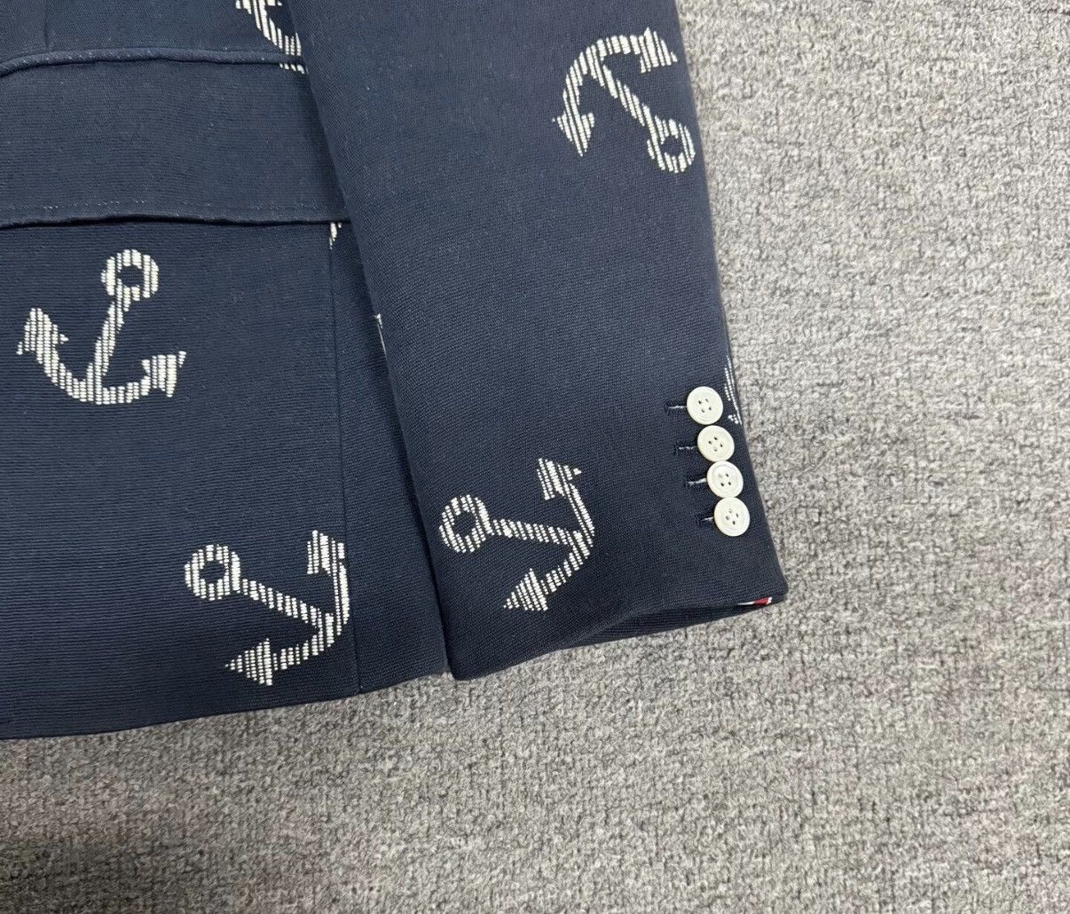 Thom Browne Thom Browne Anchor Embroidery Blazer J16 Size US S / EU 44-46 / 1 - 4 Thumbnail