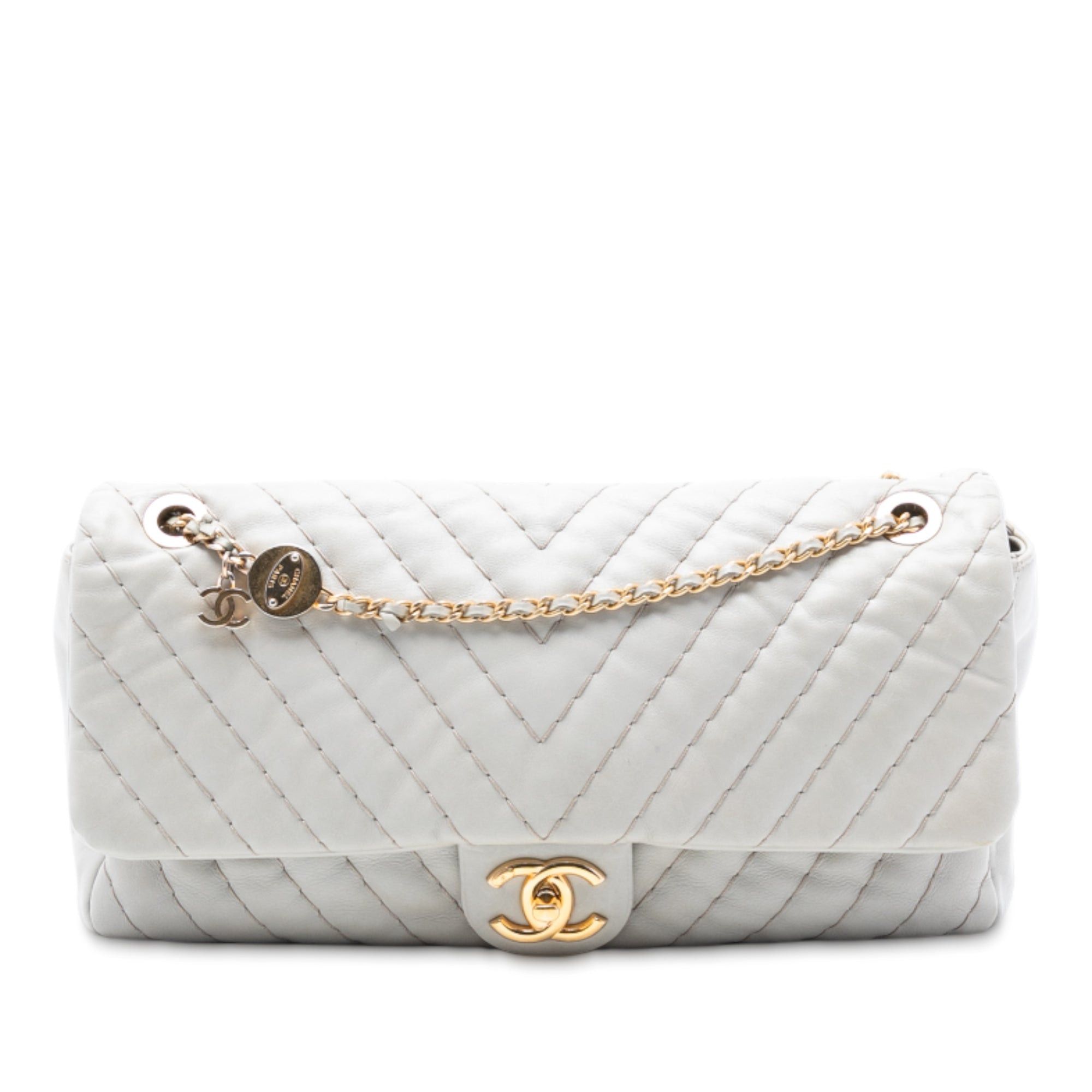 Jumbo Chevron Calfskin Surpique Flap