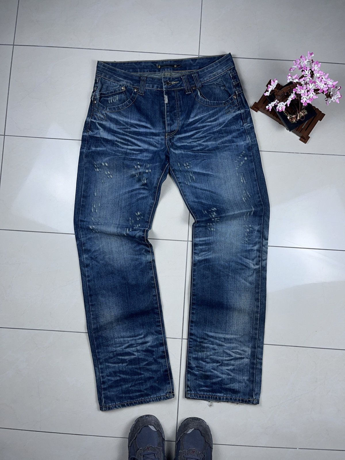 Japanese Brand × Vintage ➕ vintage distressed avant garde loose jeans y2k Size US 34 / EU 50 - 1 Thumbnail