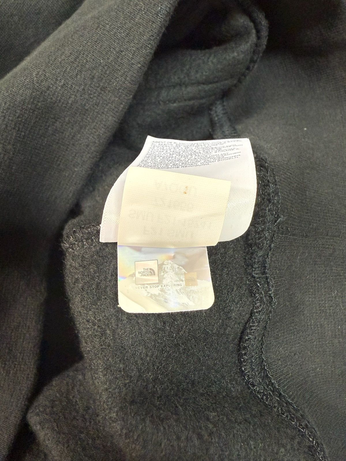 Supreme × The North Face Supreme x The North Face Lenticular Hoodie Black Small FW21 Size US S / EU 44-46 / 1 - 9 Thumbnail