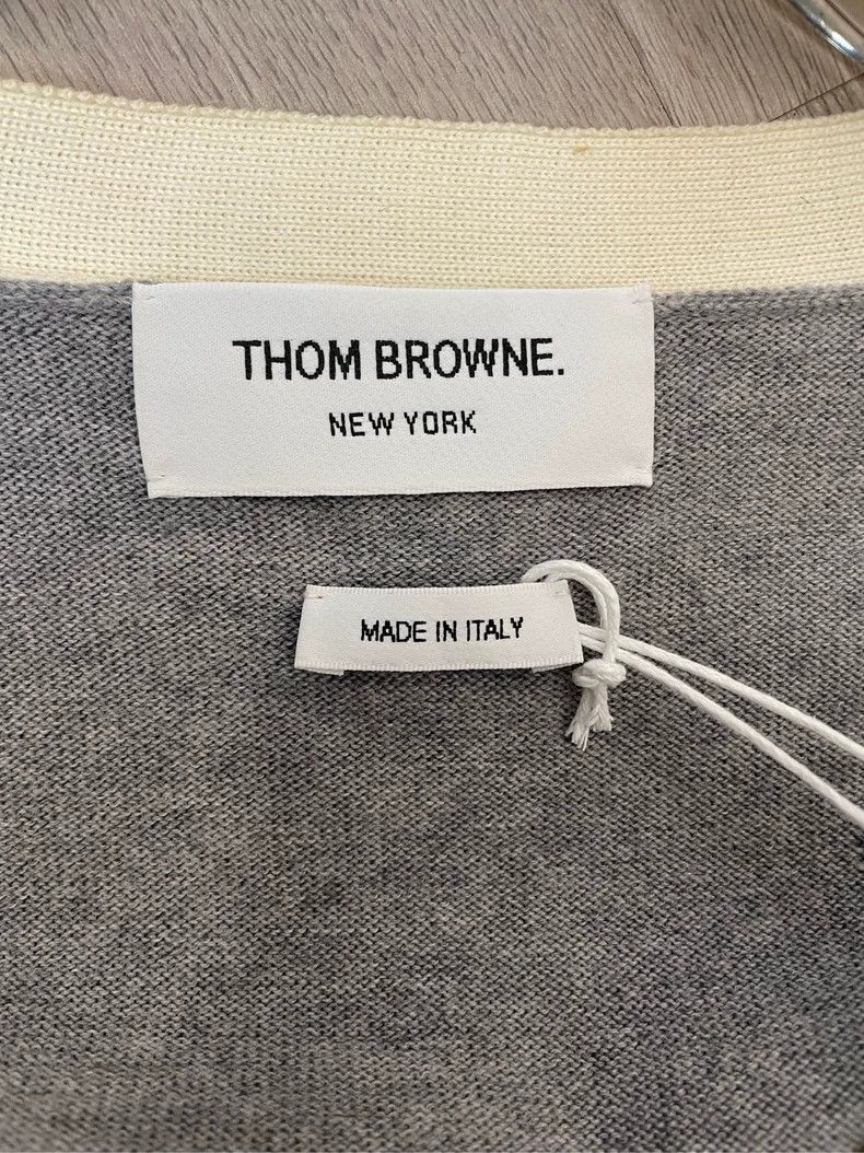 Thom Browne Thom Browne Size 0 Gray puppy four-striped wool cardigan j Size XS / US 0-2 / IT 36-38 - 5 Thumbnail