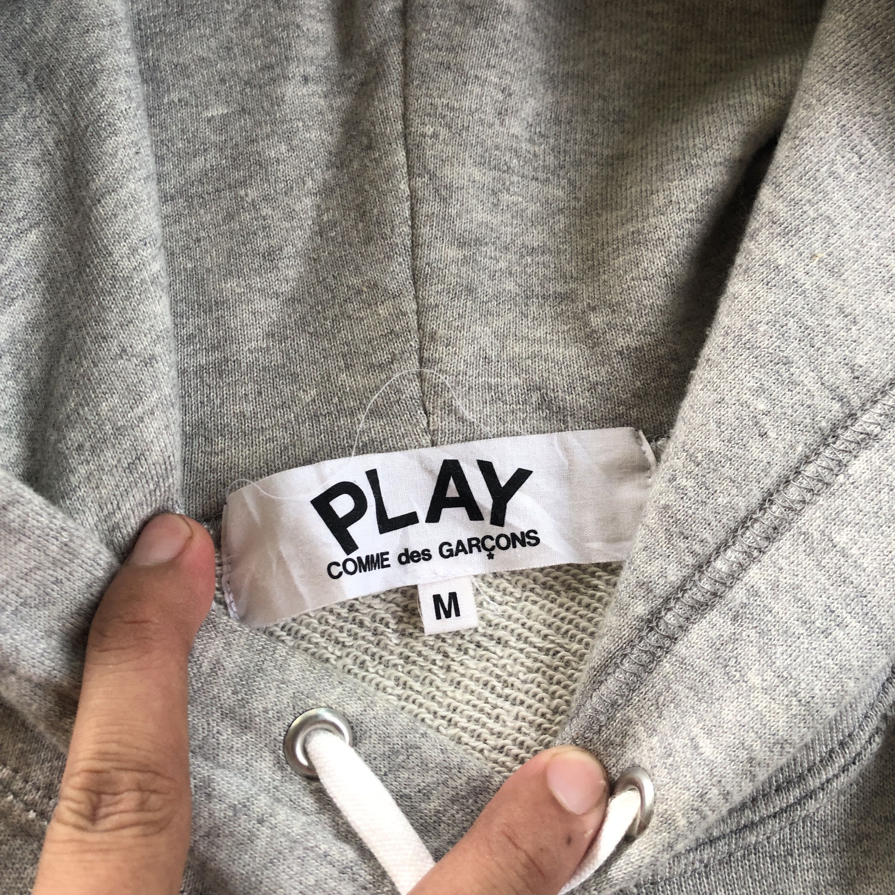 Comme des Garcons PLAY comme de garcons play hoodie Size US M / EU 48-50 / 2 - 3 Thumbnail