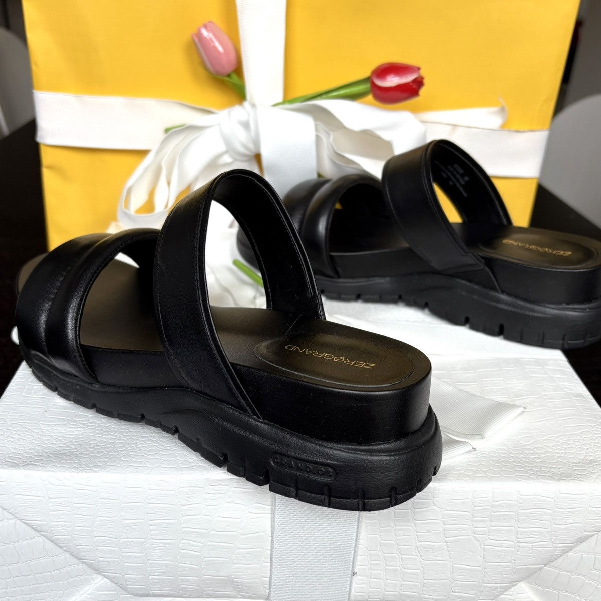 Cole Haan Slide Size US 8 / IT 38 - 2 Thumbnail