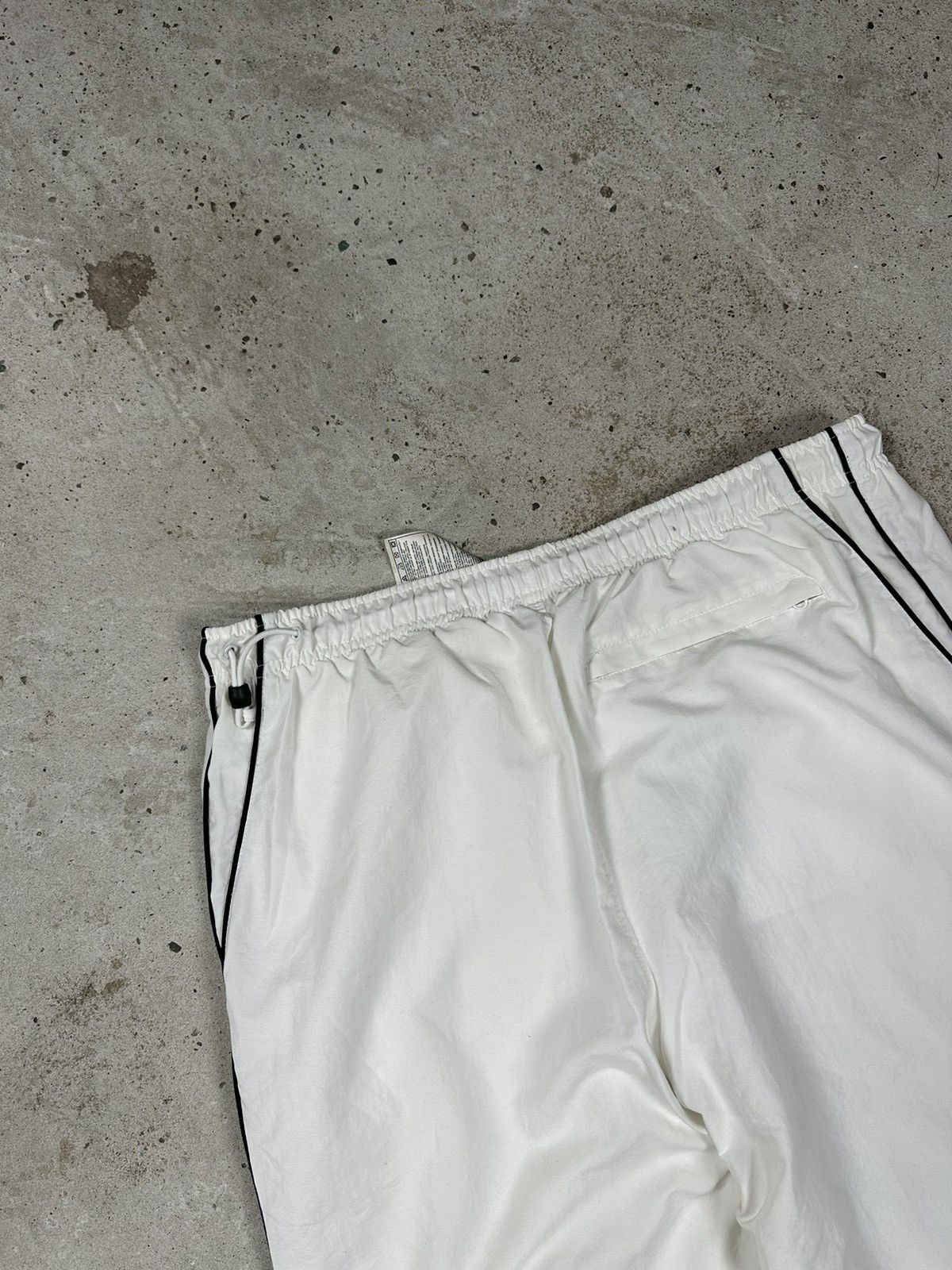90s NIKE nylon wide pants teck y2k 白タグ 00s nike nylon wide pants y2k teck navy - メルカリ
