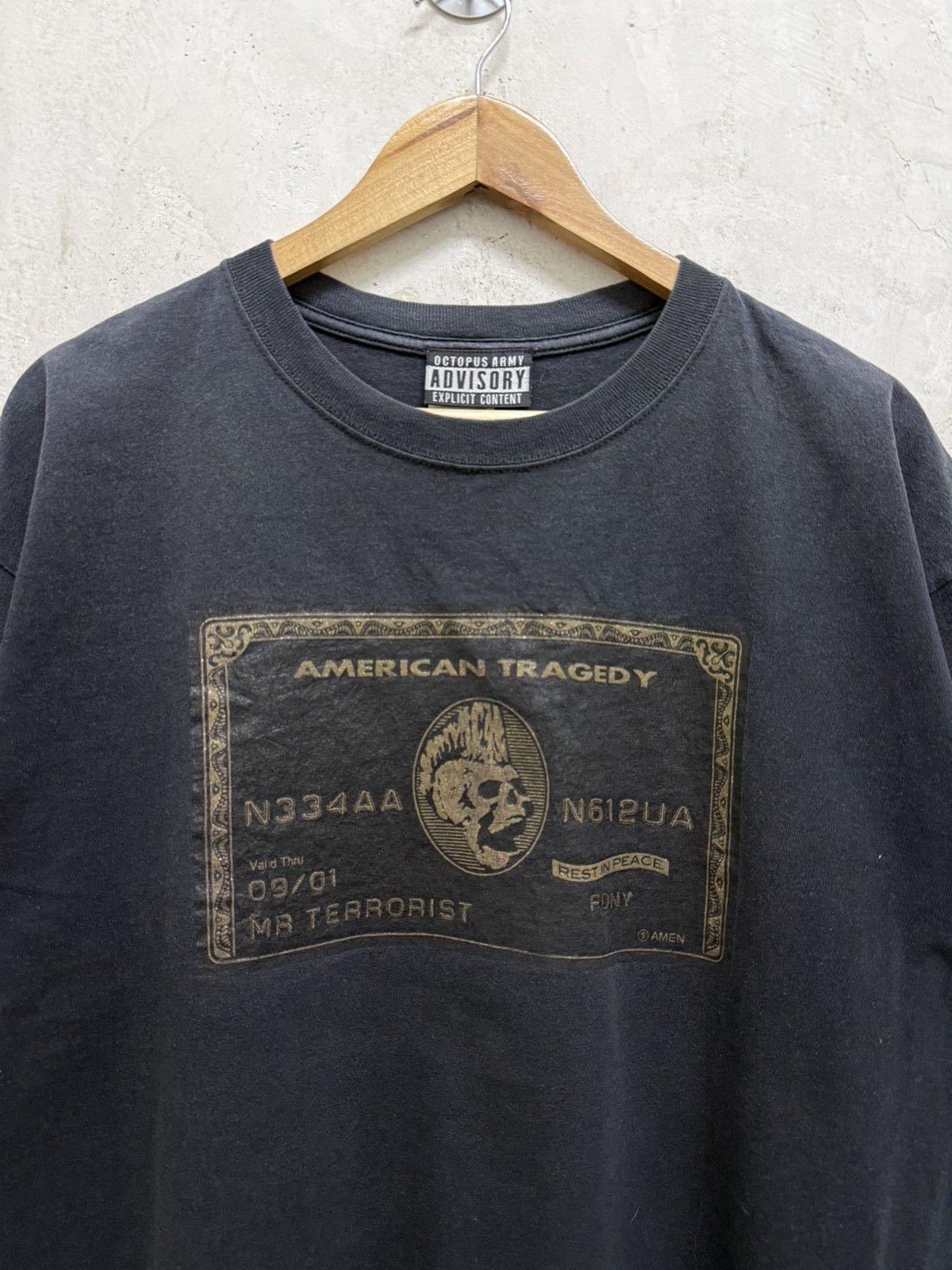 Vintage Vintage Octopus Army “American Tragedy” Punk Tshirt Size US XL / EU 56 / 4 - 2 Thumbnail