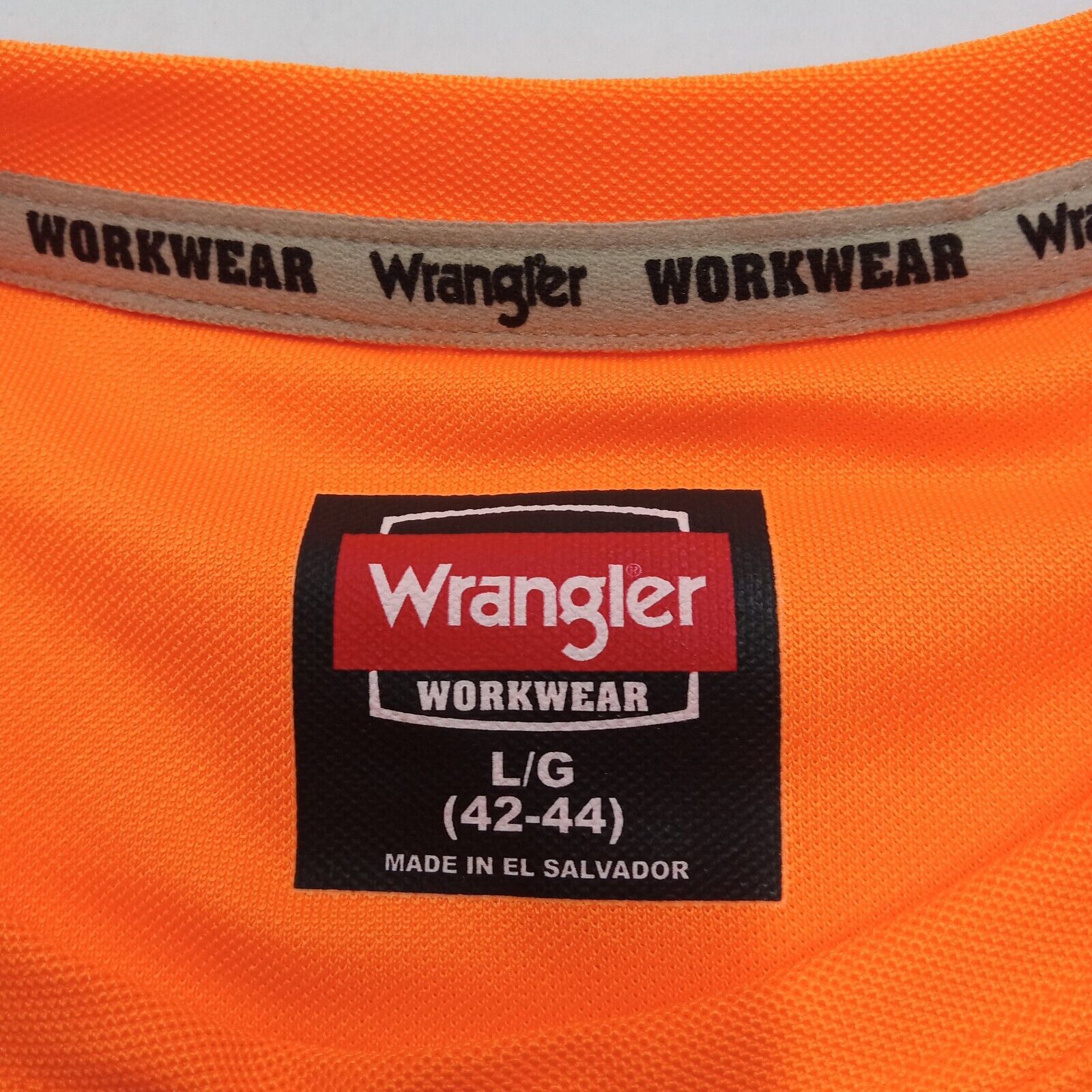Wrangler Wrangler Performance Shirt Men's L (42-44) Orange Relaxed Size US L / EU 52-54 / 3 - 4 Thumbnail