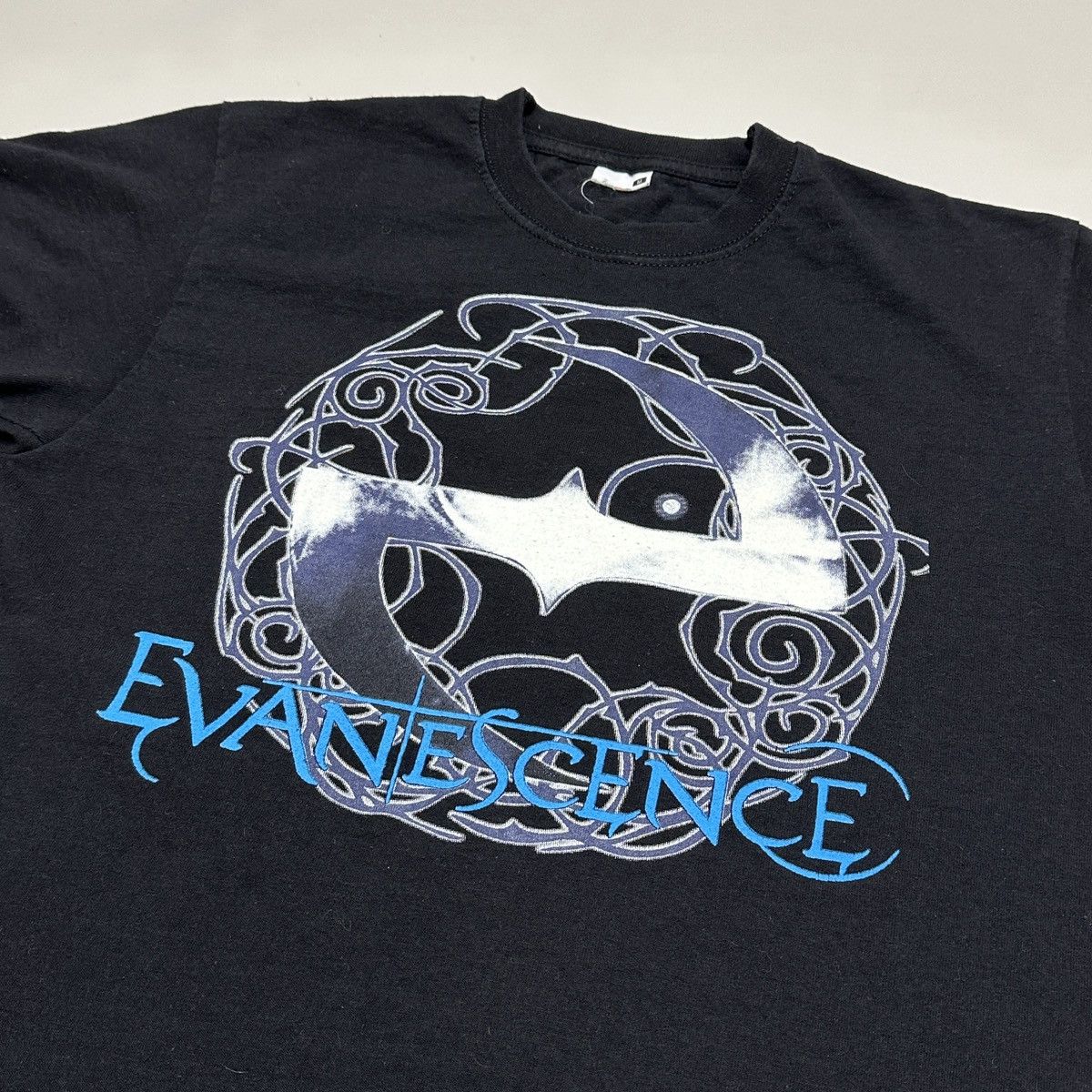 Band Tees Vintage Evanescence TRIBAL 2012 Promo Tee Shirt Size US M / EU 48-50 / 2 - 2 Thumbnail