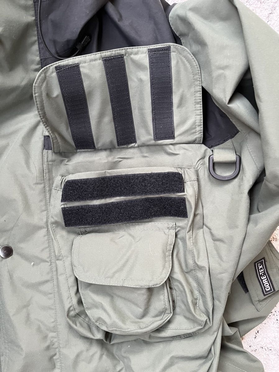 Japanese Brand Loop Flyfishing multipocket 🎣 wading jacket fishing sst pfg Size US L / EU 52-54 / 3 - 13 Thumbnail