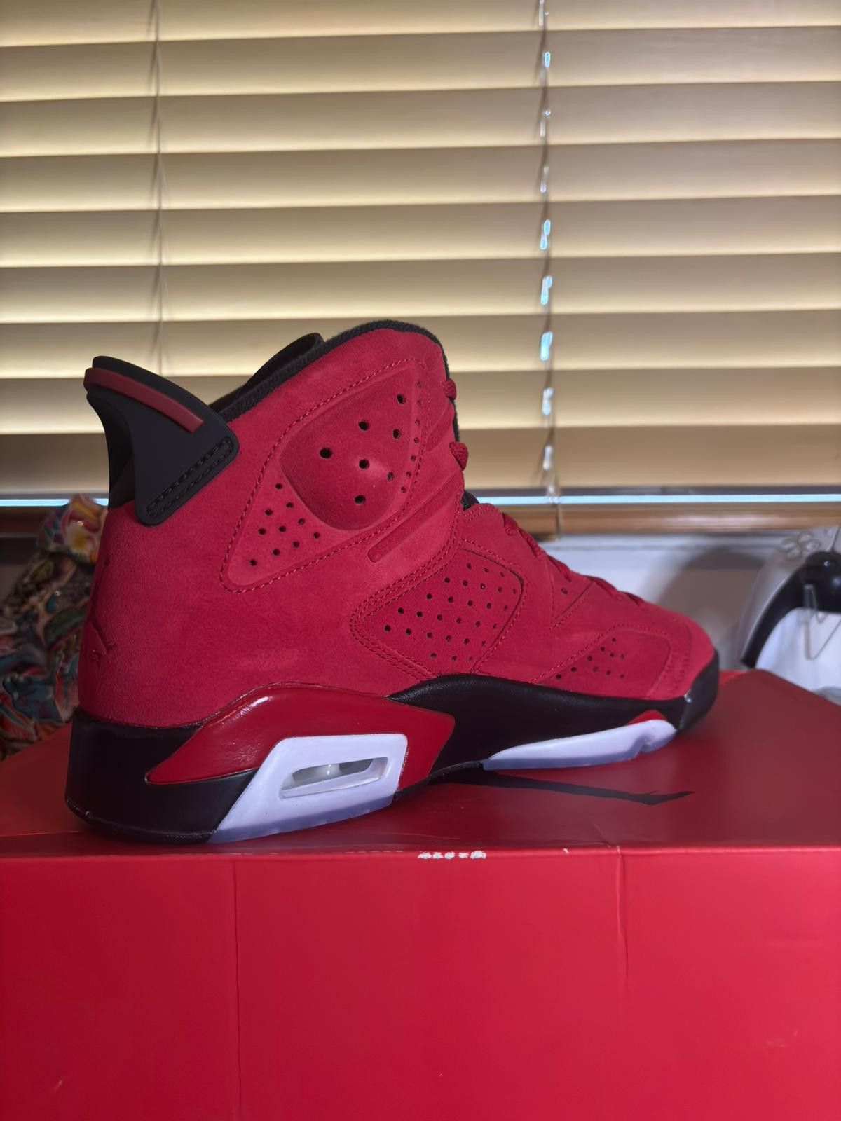 Jordan Brand Nike Air Jordan 6 Retro "Toro Bravo" Size US 11 / EU 44 - 9 Thumbnail