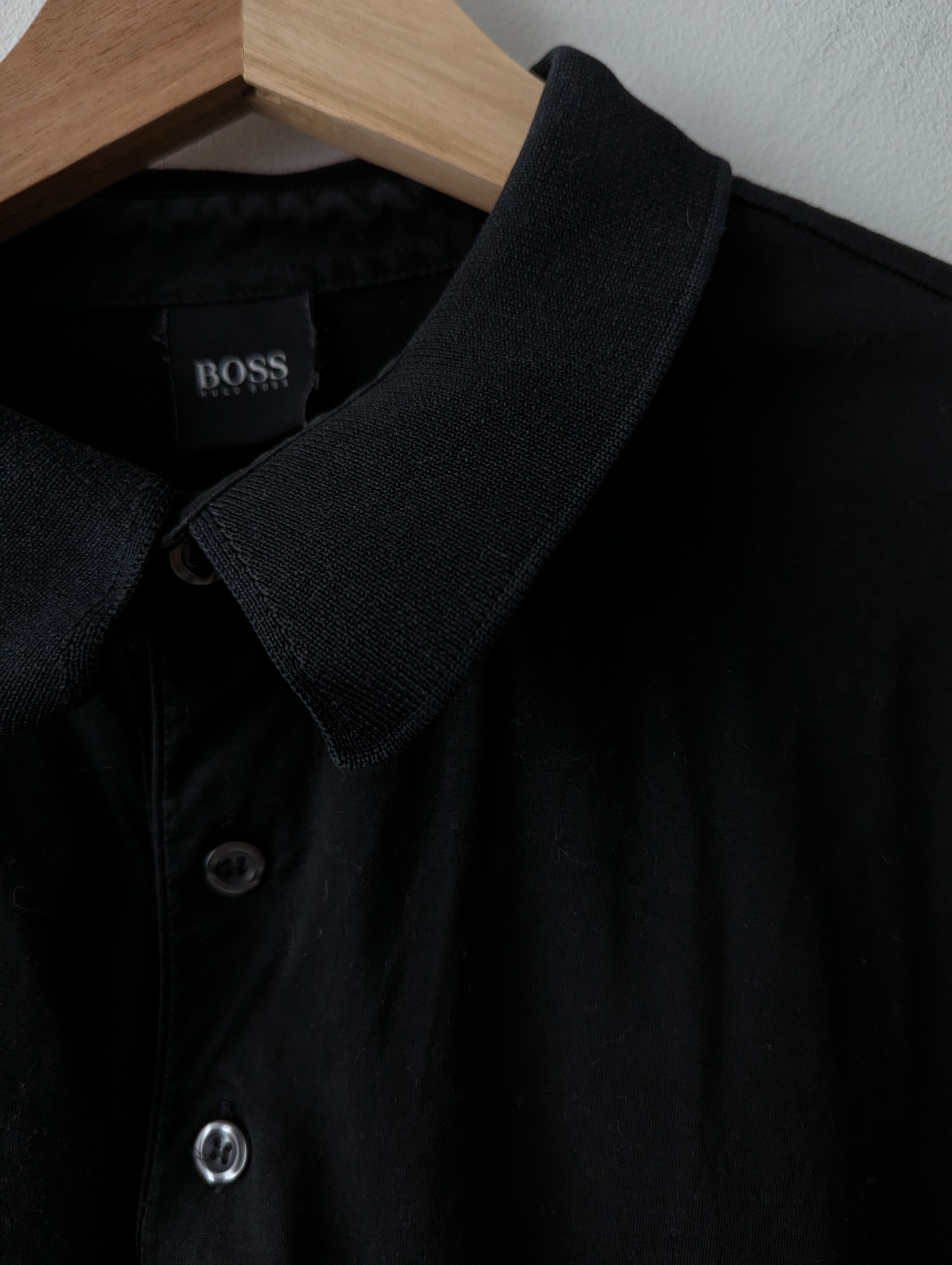 Hugo Boss BOSS Hugo Boss Black Polo Shirt Vintage Size US L / EU 52-54 / 3 - 5 Thumbnail