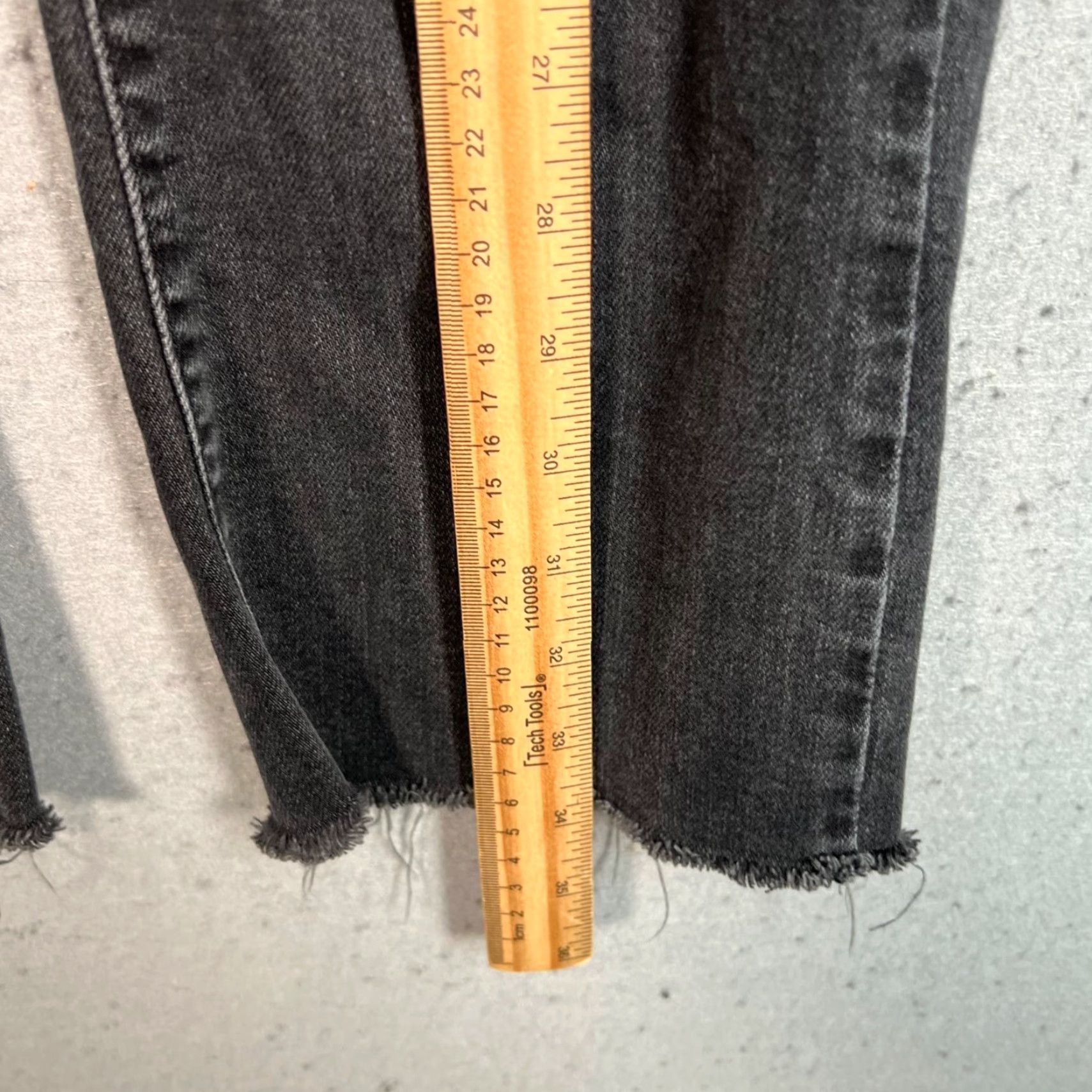 Zara Zara Womens Size 2 Black High-Waist Raw Hem Straight-Leg Jeans - 5-Pocket Denim Cotton Blend Vintage: No Women Jeans Size 26" / US 2 / IT 38 - 5 Thumbnail