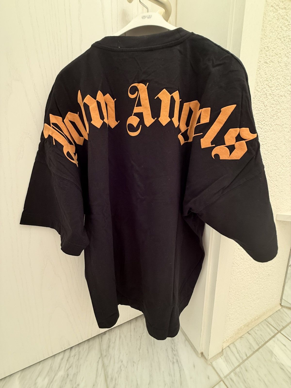 Palm Angels Palm Angels x Breuninger Logo T-Shirt Black Orange M Size US M / EU 48-50 / 2 - 2 Thumbnail