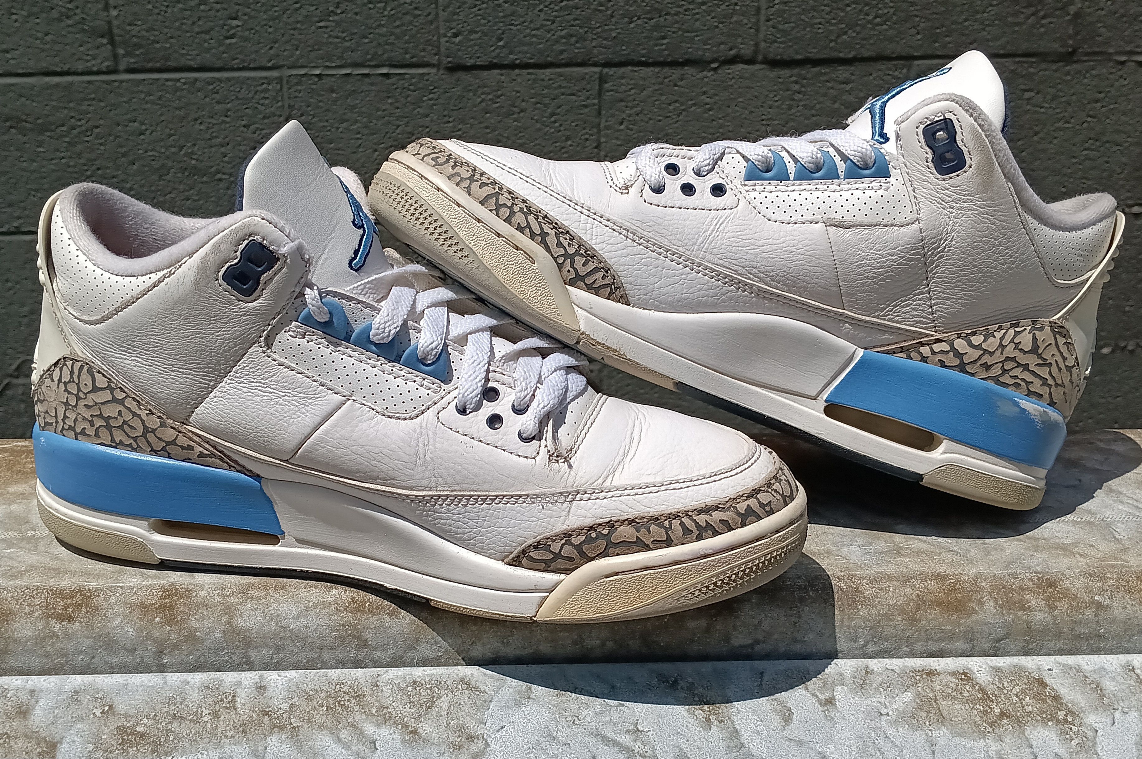 Jordan Brand JORDAN 3 UNC 2020 Size US 9 / EU 42 - 4 Thumbnail