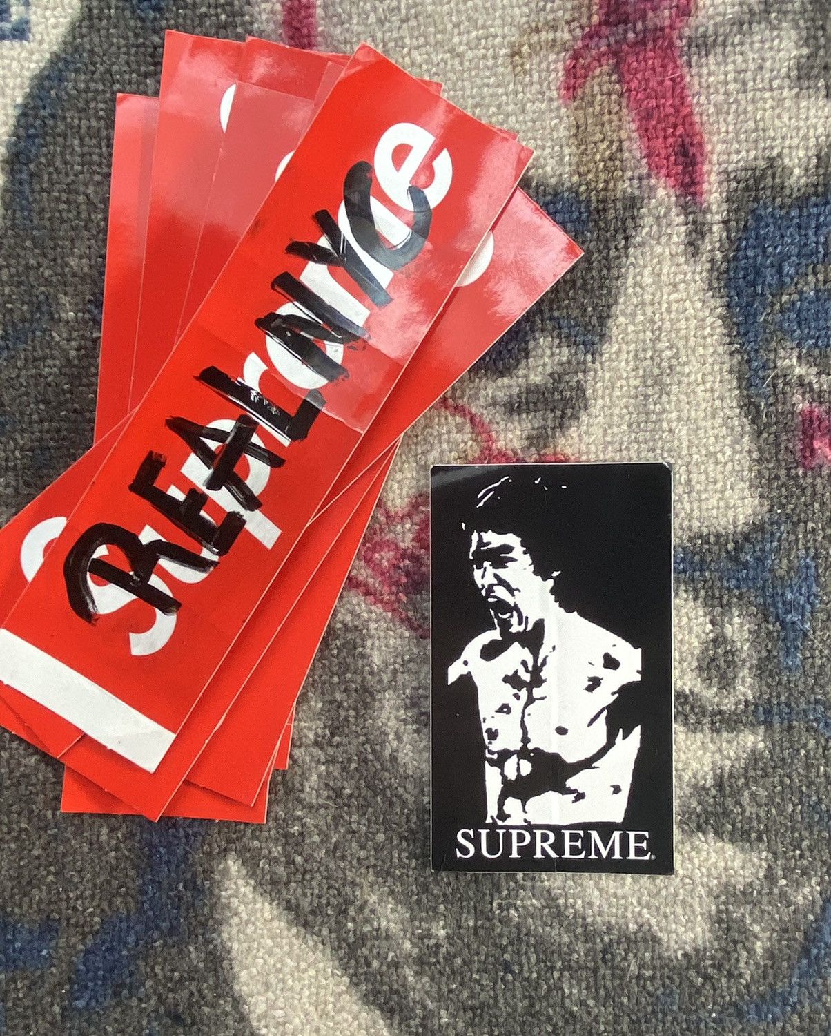 Supreme Supreme Bruce Lee Portrait Sticker Size ONE SIZE - 1 Preview
