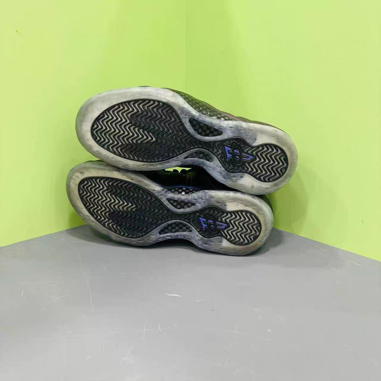 Nike Nike Air Foamposite One Basketball Shoes K15 Size US 10 / EU 43 - 8 Thumbnail