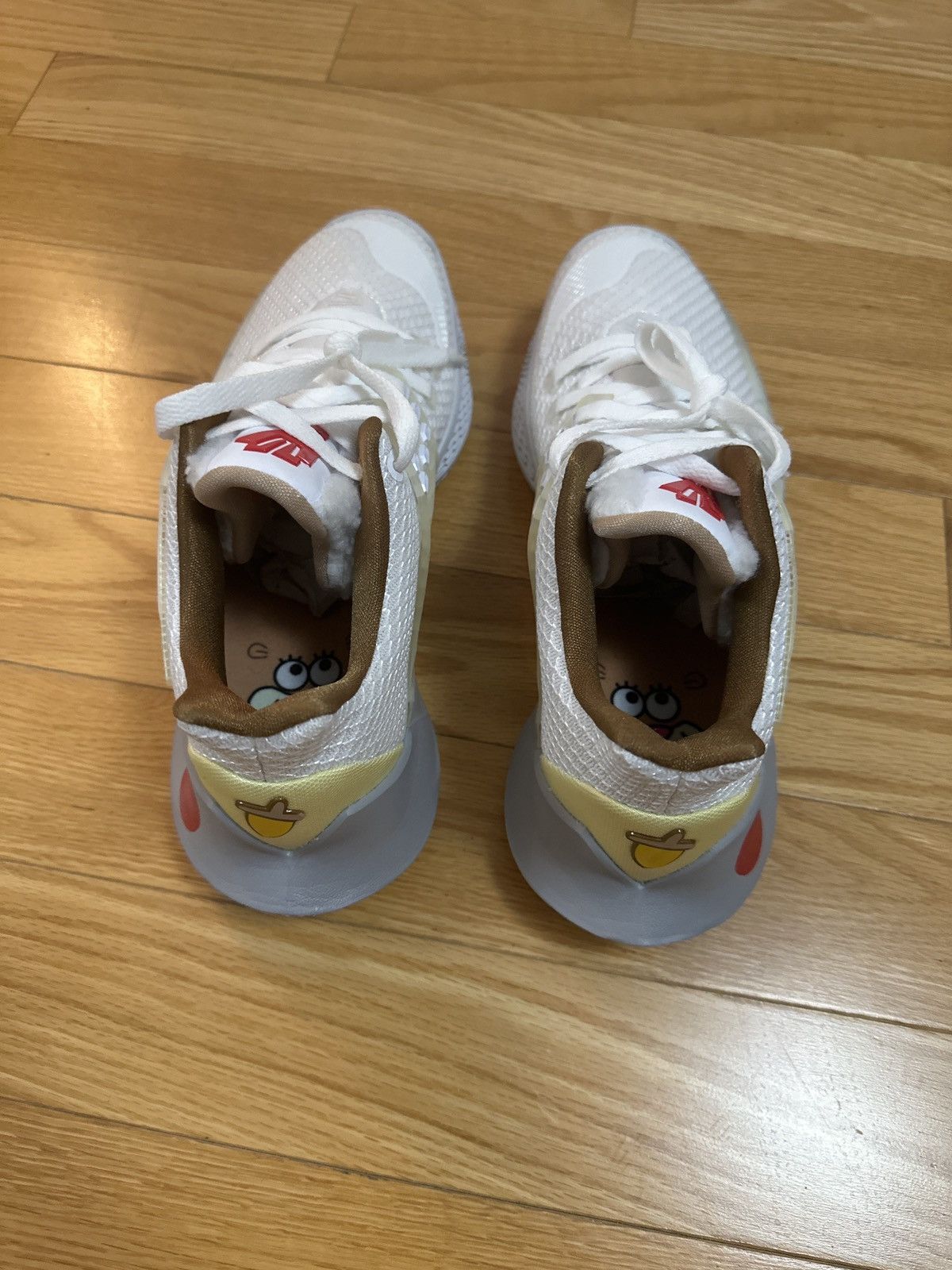 Nike New Nike Kyrie 2 Low’s (2019) Size 9.5 Size US 9.5 / EU 42-43 - 4 Thumbnail