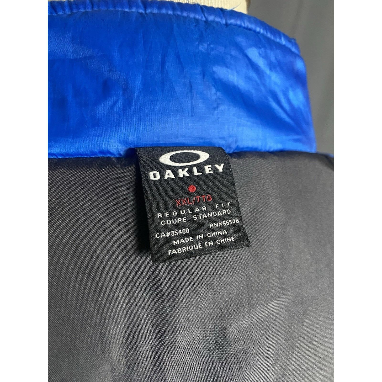 Oakley MINT! Oakley Men's Blue Puffer Quilted Vest Gilet Sleeveless Size US XXL / EU 58 / 5 - 10 Thumbnail
