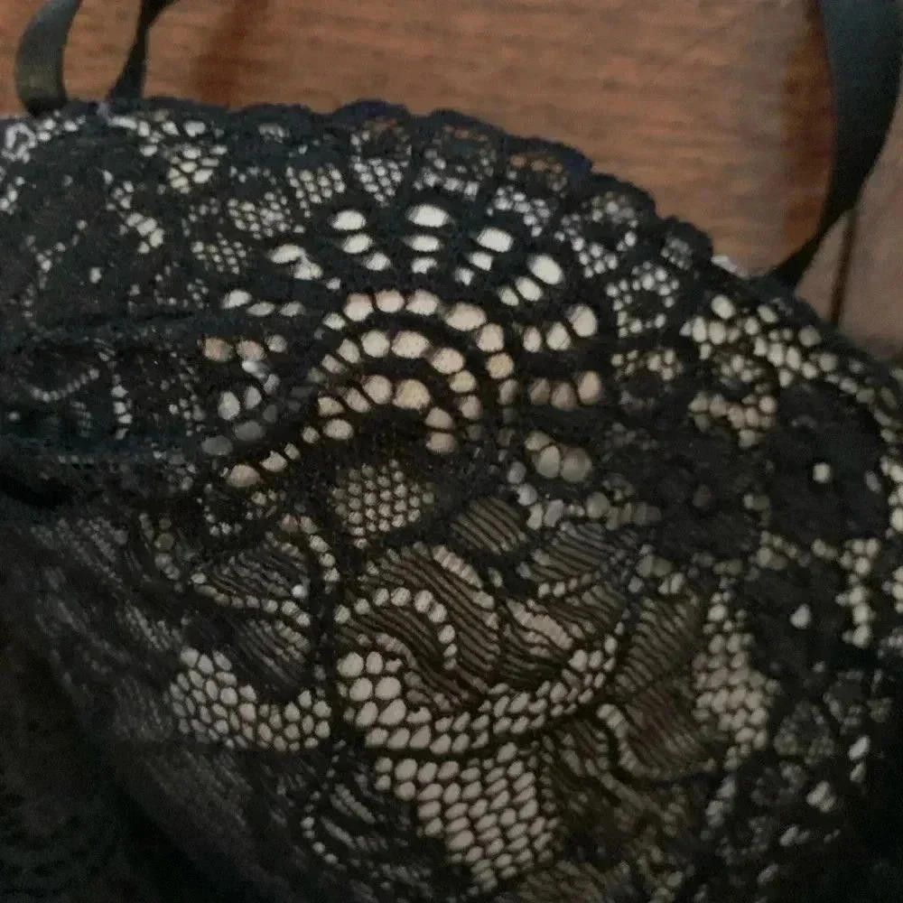 Designer Elegant Black Lace Bra with Adjustable Straps Size ONE SIZE - 3 Thumbnail