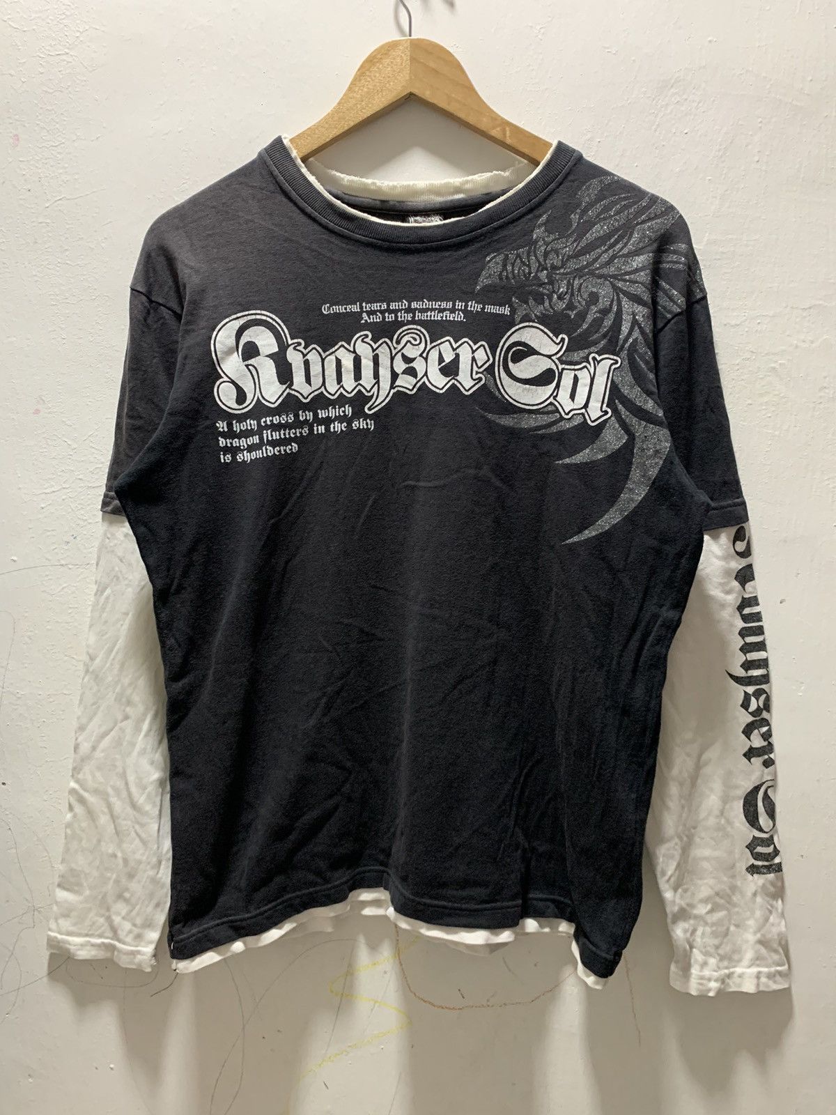 If Six Was Nine Beaumere Guardian Gae Bold Dragon poem Distressed Shirt Size US M / EU 48-50 / 2 - 1 Thumbnail
