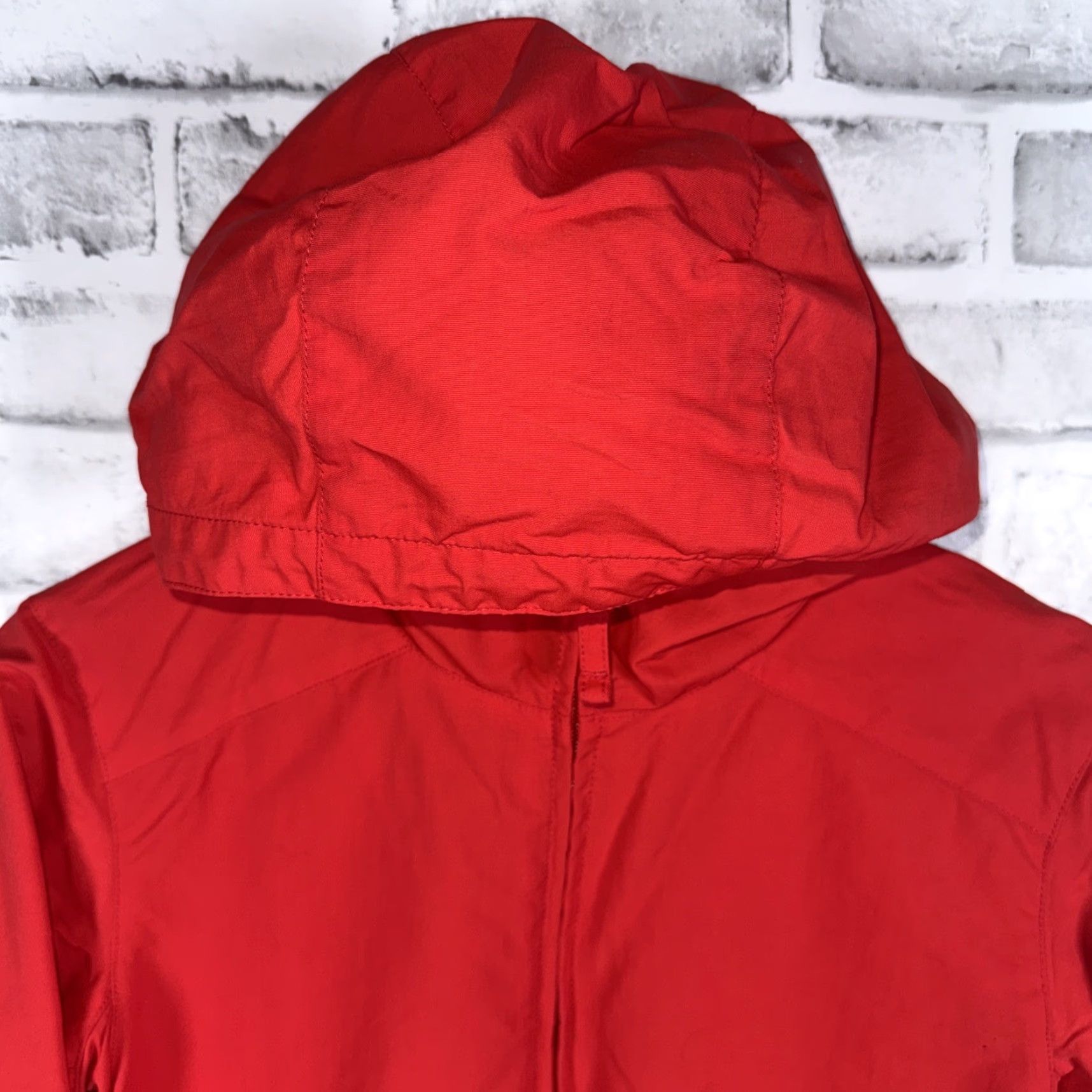 CO Duluth Trading Co Red Full Zip Hooded Jacket Womens Size XS Size XS / US 0-2 / IT 36-38 - 2 Thumbnail