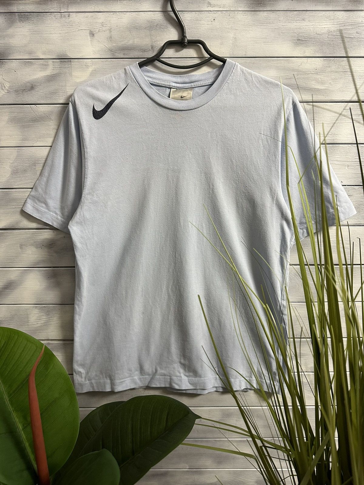 Nike Rare Vintage T-Shirt Nike Small Swoosh Drill Y2K Size US S / EU 44-46 / 1 - 1 Thumbnail