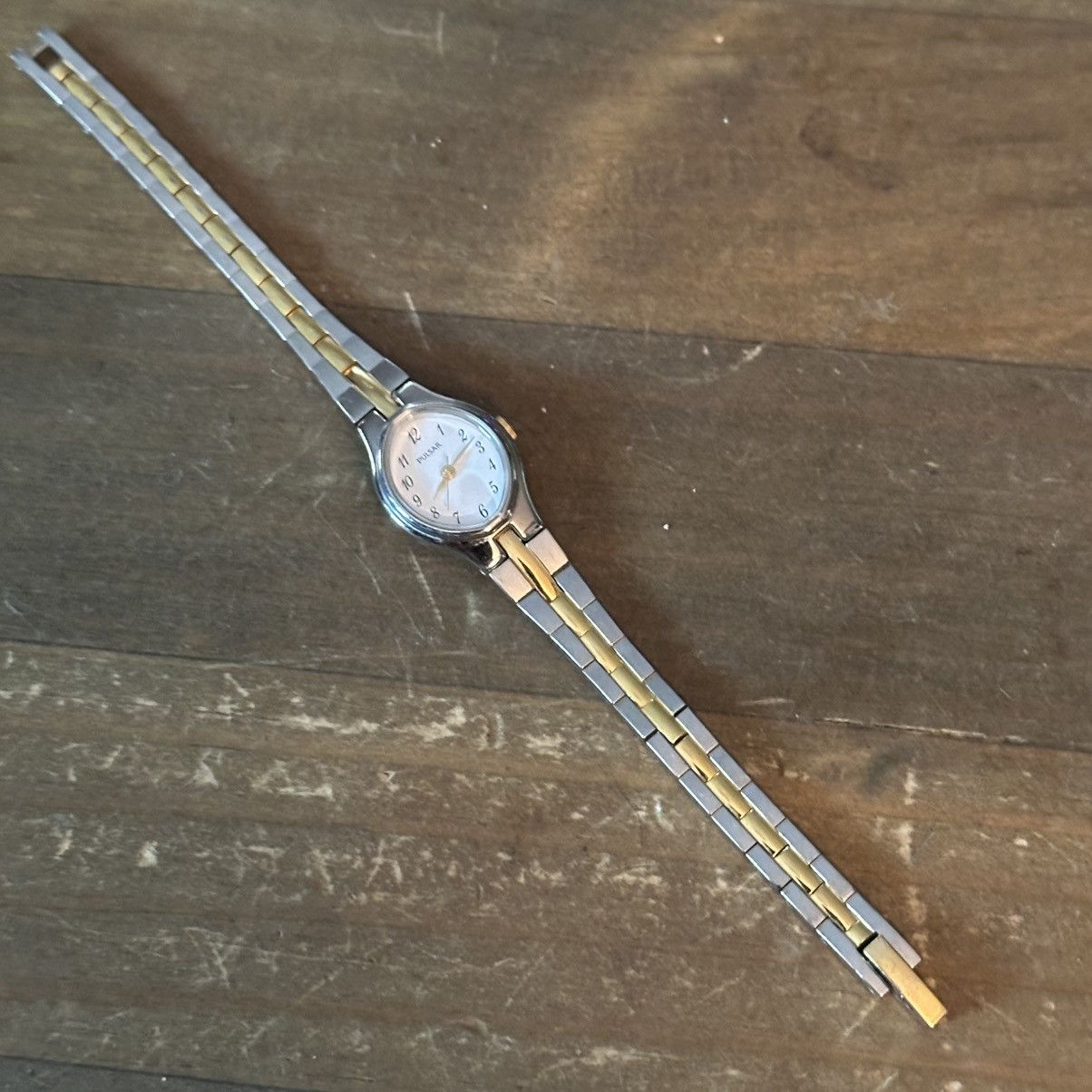 Pulsar Vintage Pulsar 1N01-XO98 two tone watch Size ONE SIZE - 6 Thumbnail