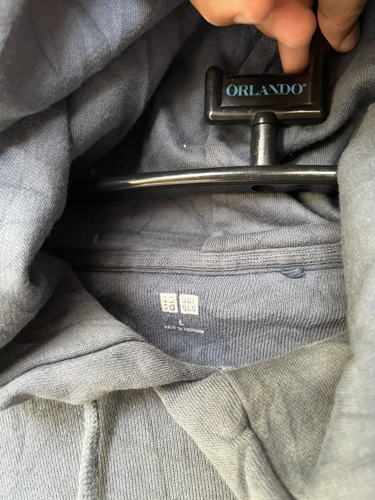 Japanese Brand 💥Uniqlo Worn Out Sunfaded Dirty Blank Sweatshirts Size US L / EU 52-54 / 3 - 9 Thumbnail