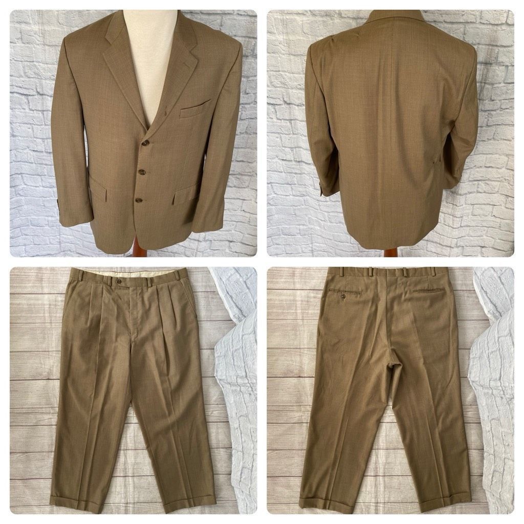 Ralph Lauren Ralph Lauren wool tan suit w/fully lined 3 button jacket and Size 44R - 1 Thumbnail