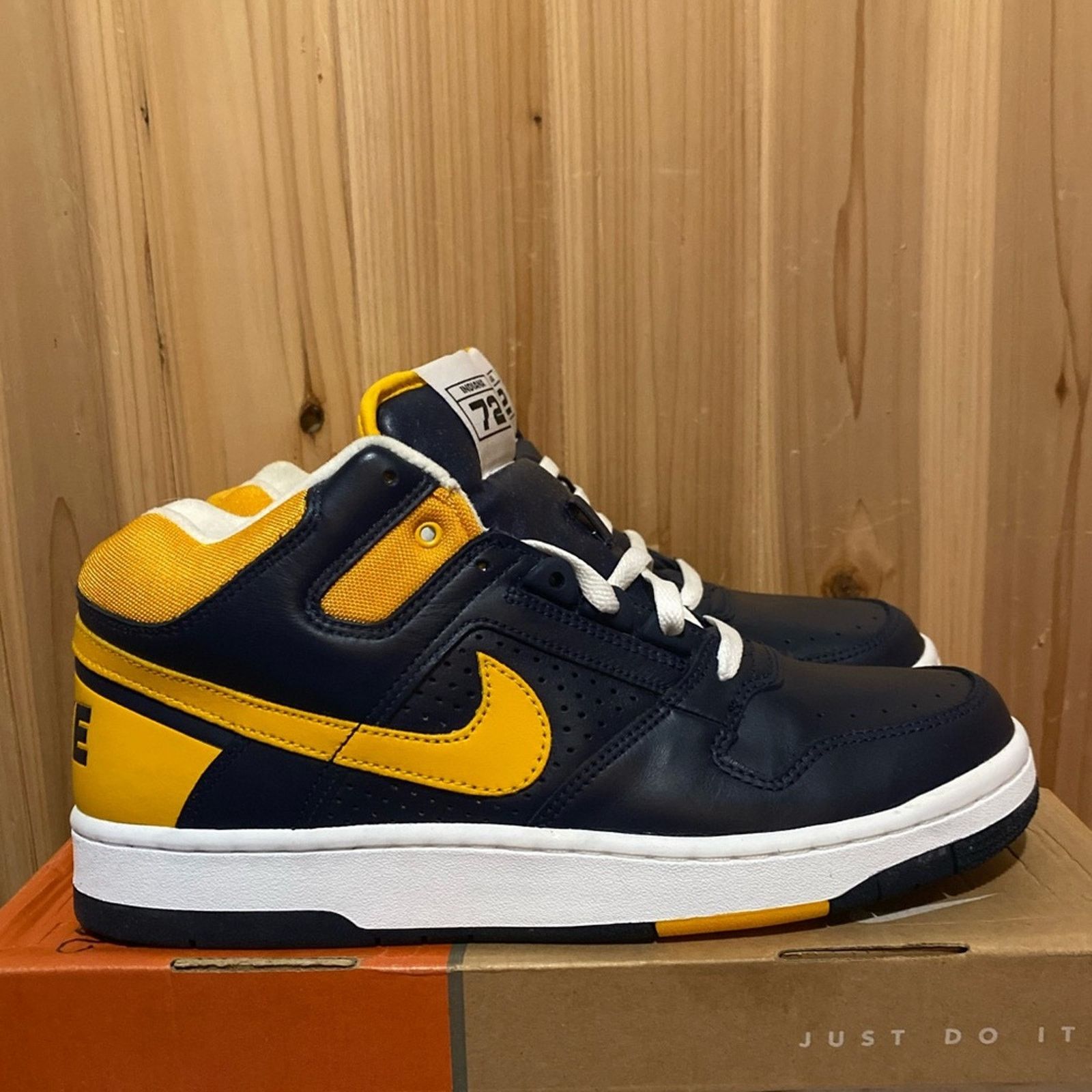 Nike 2004 Delta 3/4 Force Indiana Pacers Size US 10.5 / EU 43-44 - 1 Thumbnail