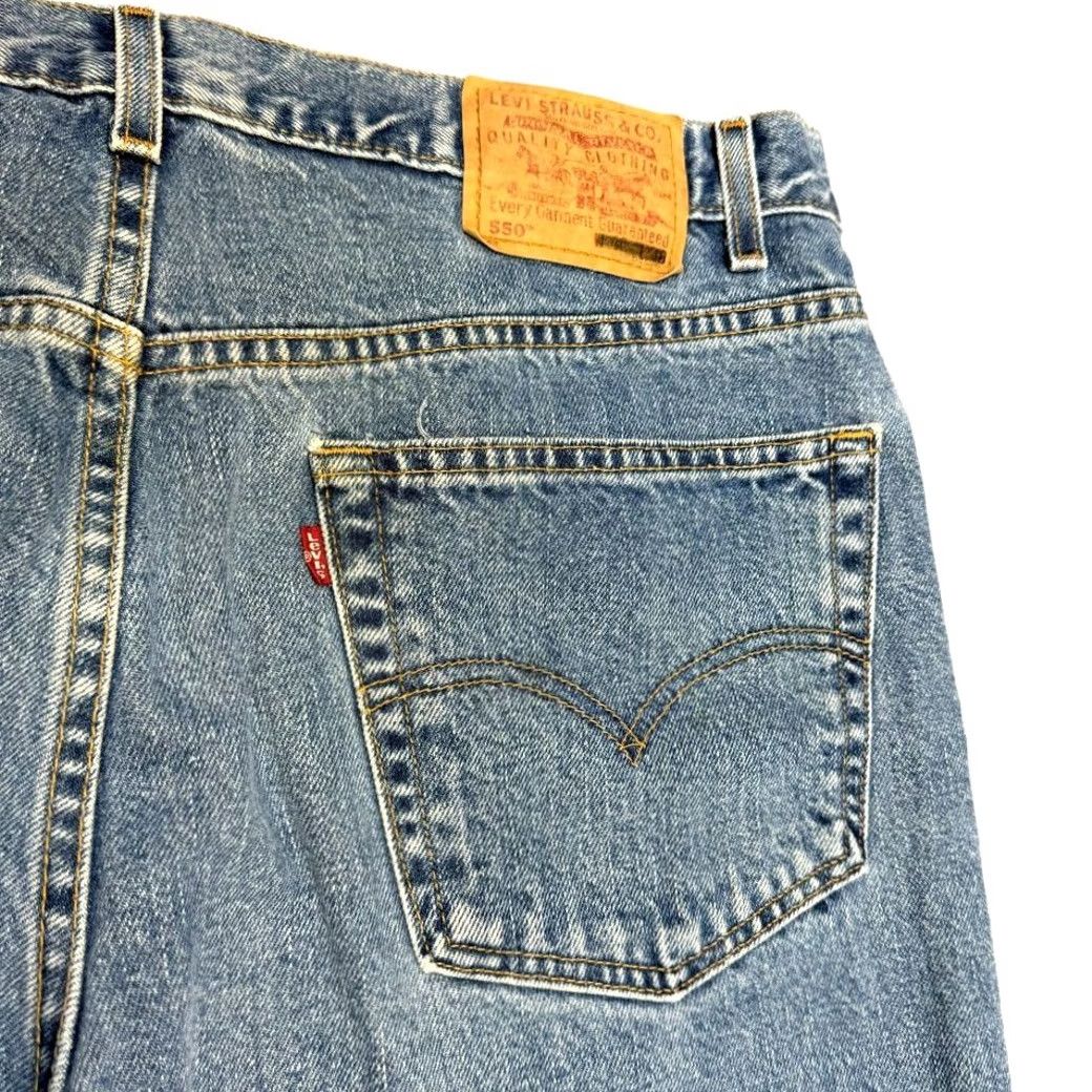 Levi's VINTAGE Levi's Jeans 550 Men's 38x30 Relaxed Medium Wash Highrise Denim Straight Wool? No, ignore. Size US 38 / EU 54 - 3 Thumbnail