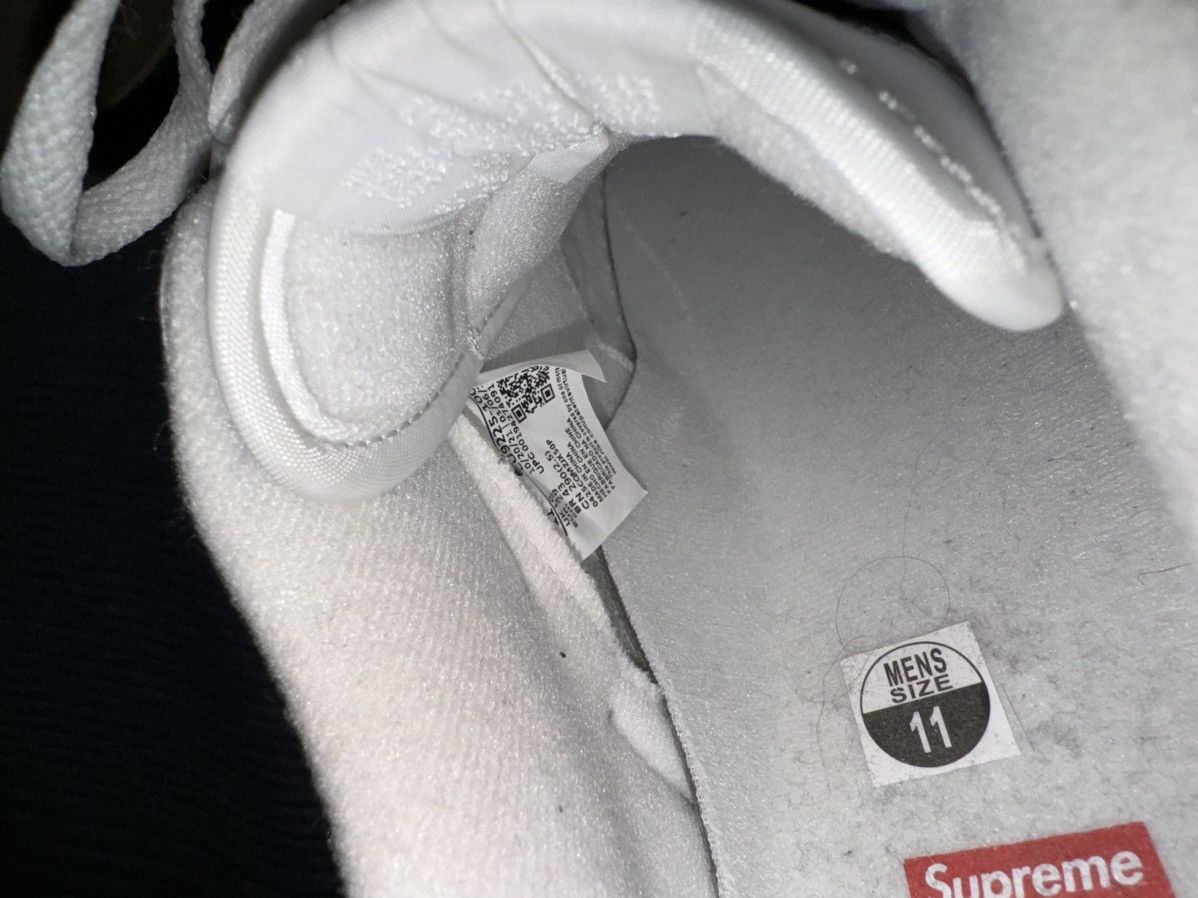 Nike × Supreme Nike x Supreme Air Force One 11 US Size US 11 / EU 44 - 9 Thumbnail