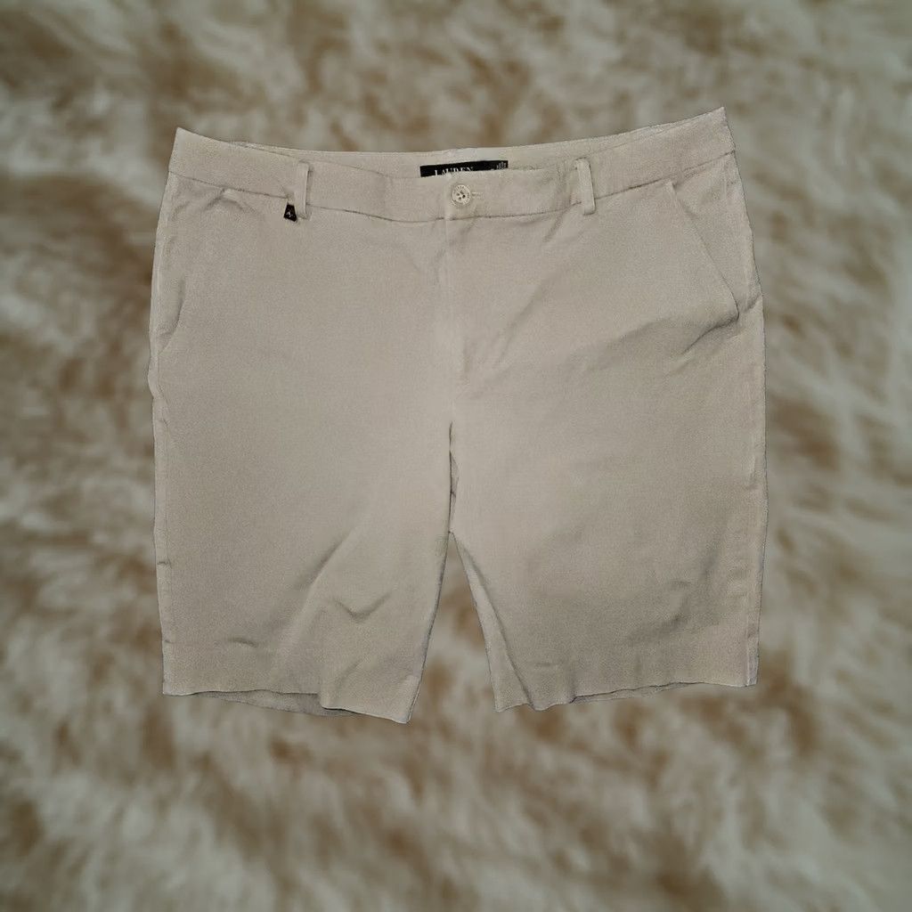 Ralph Lauren Lauren Ralph Lauren Bermuda Shorts Women's 12 Beige Mid Rise Stretch Preppy Size 34" / US 12 / IT 48 - 1 Thumbnail