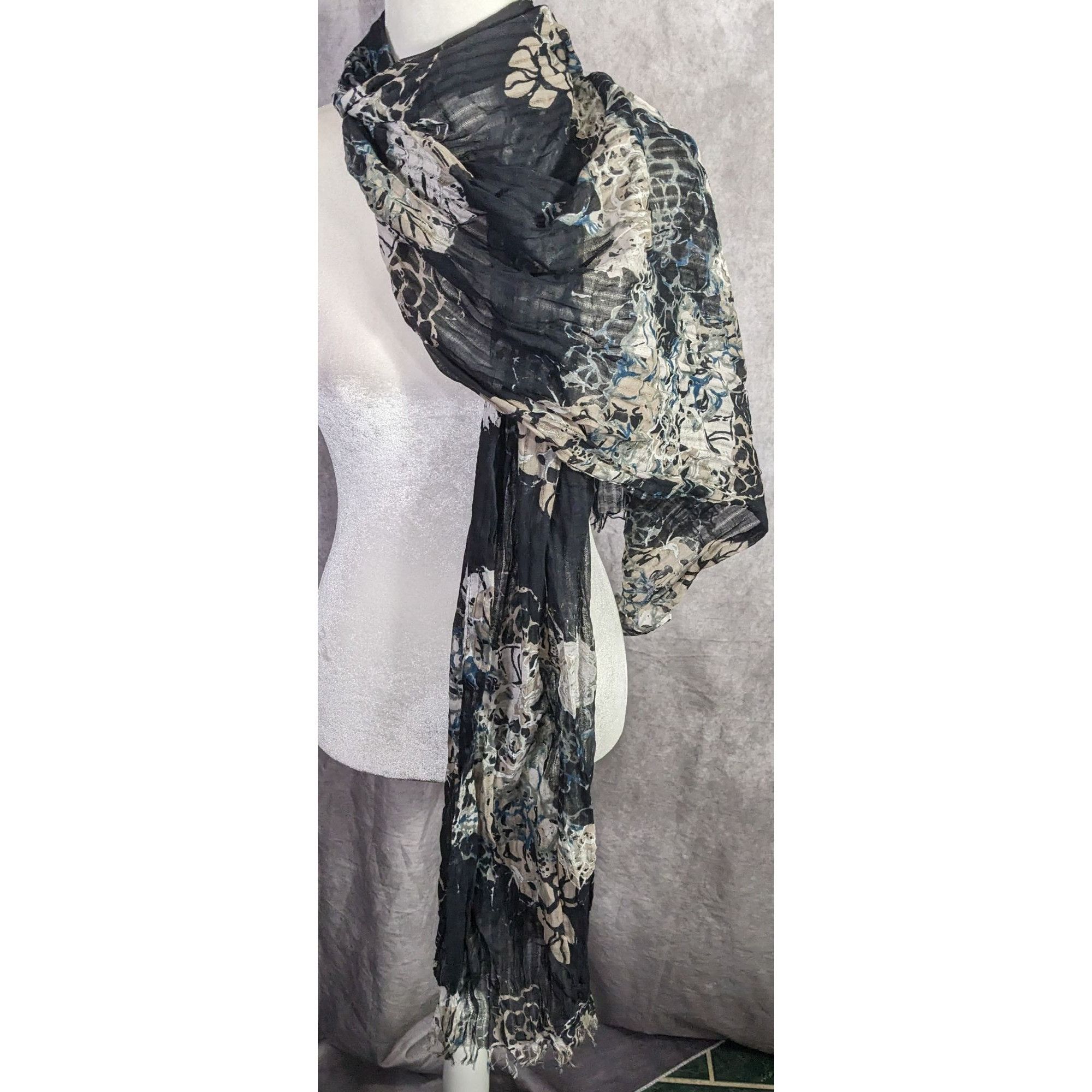 Other Gothic Floral Scrunched Lightweight Scarf Wrap 74"x26" Black Size ONE SIZE - 6 Thumbnail