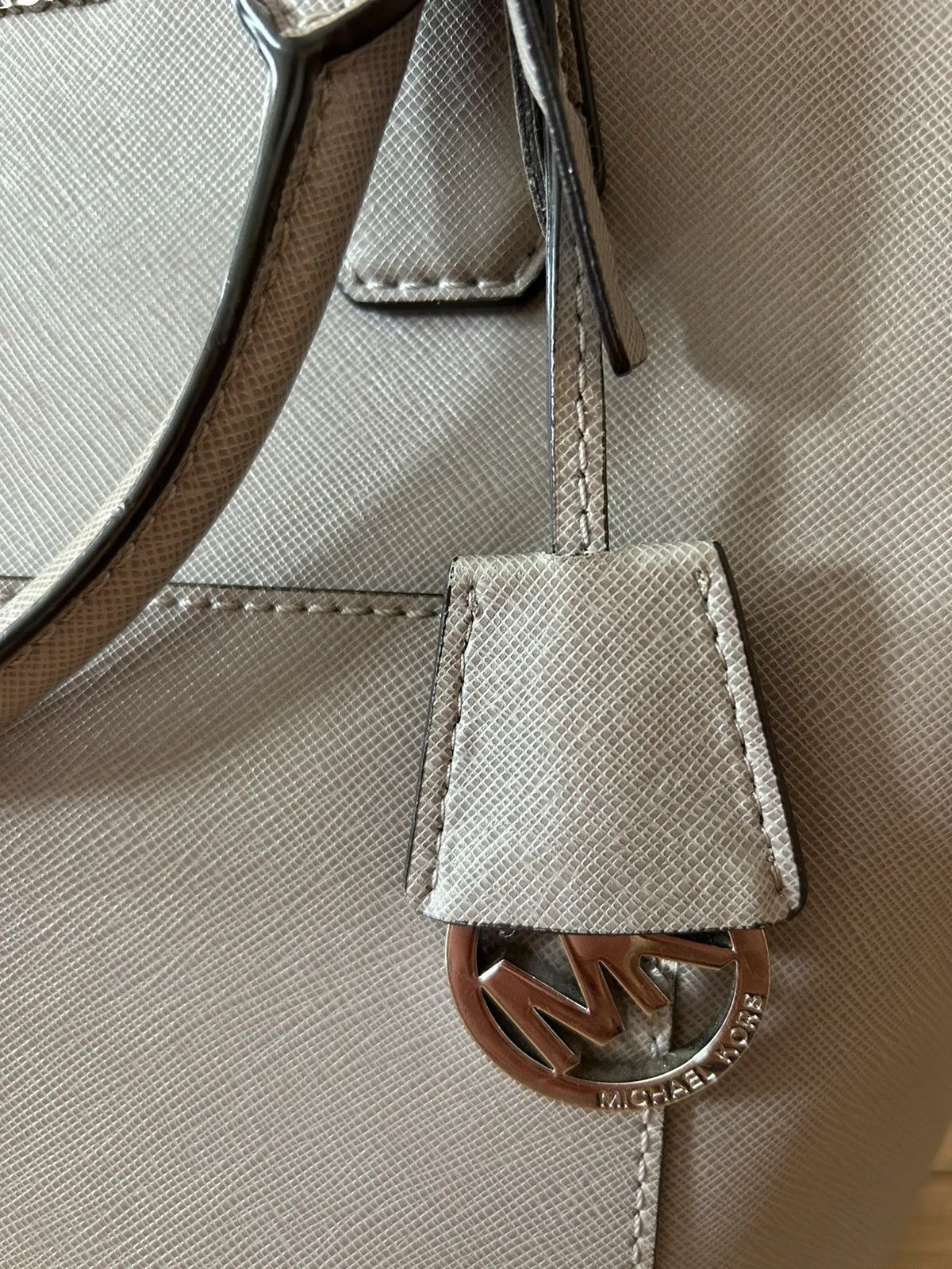 Michael Kors Michael Kors Greenwich leather grey grab bag Size ONE SIZE - 6 Thumbnail