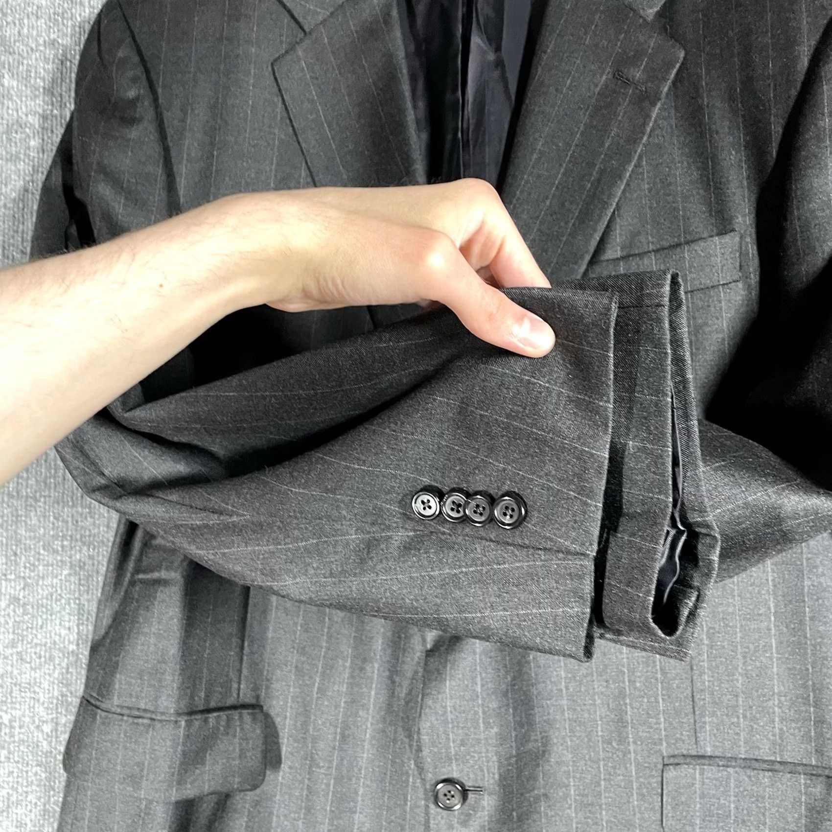Loro Piana Hickey Freeman Suit Gray 46R Pin Stripe Loro Piana Tasmanian Super 120’s Wool Men Size 46R - 3 Thumbnail