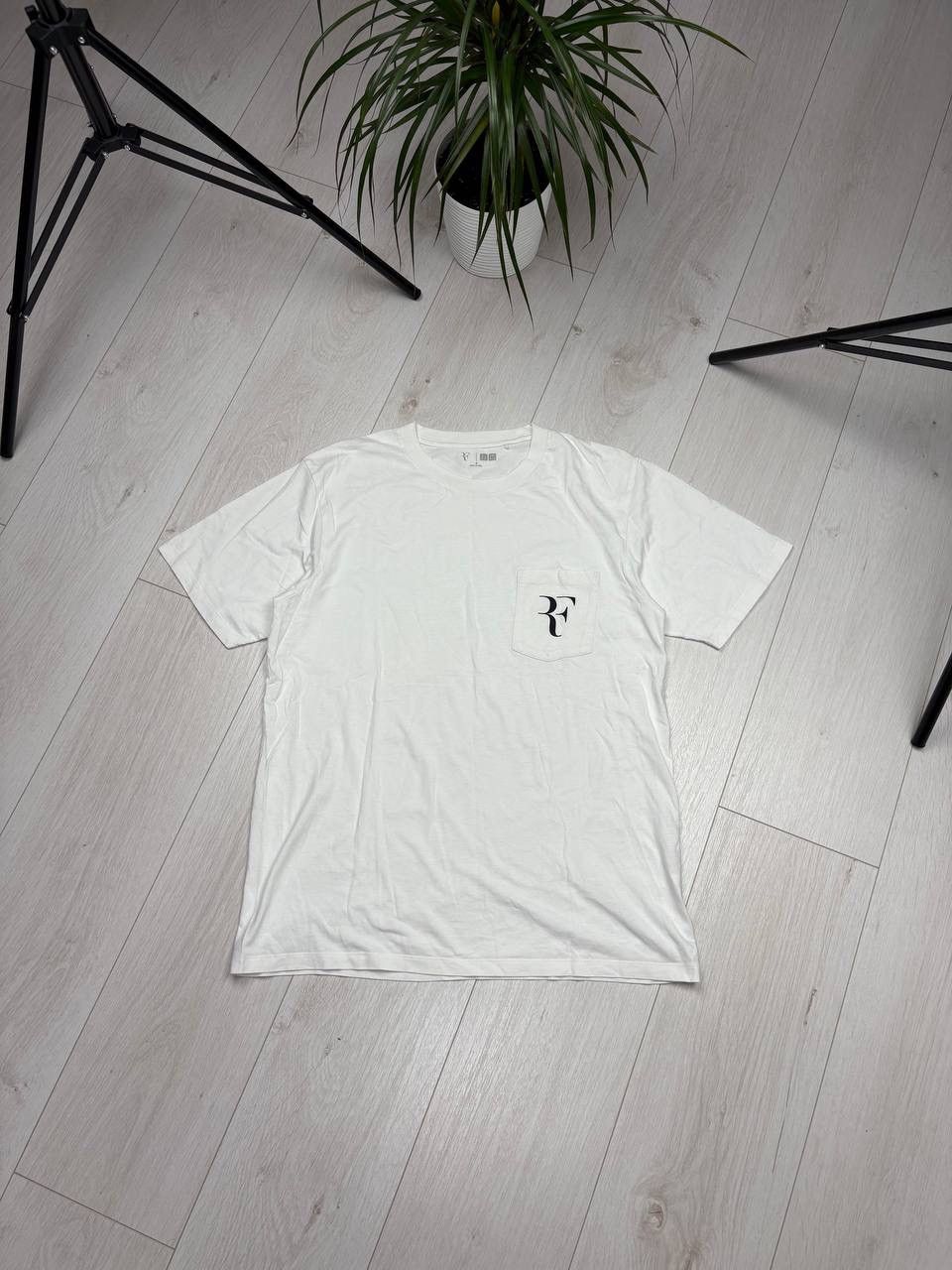 Japanese Brand × Uniqlo Uniqlo X Roger Federer 100 t-shirt Size US M / EU 48-50 / 2 - 1 Thumbnail