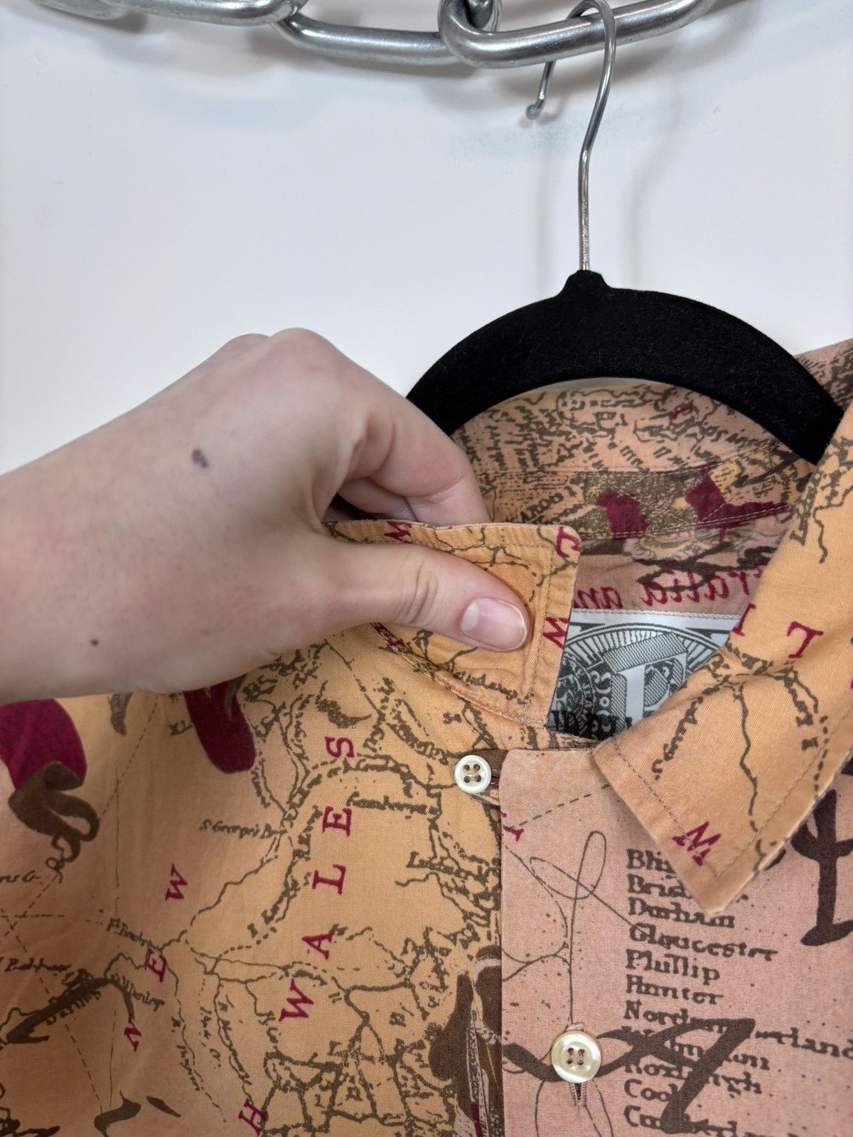Gianfranco Ferre Vintage Gianfranco Ferre Men’s Map AOP Short Sleeve Shirt Size US XL / EU 56 / 4 - 6 Thumbnail