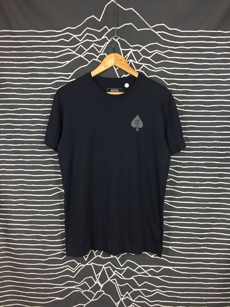 Other Zero Foxtrot All You Can Do Is Smile Back Skulls Graphic Tee Size US M / EU 48-50 / 2 - 4 Thumbnail