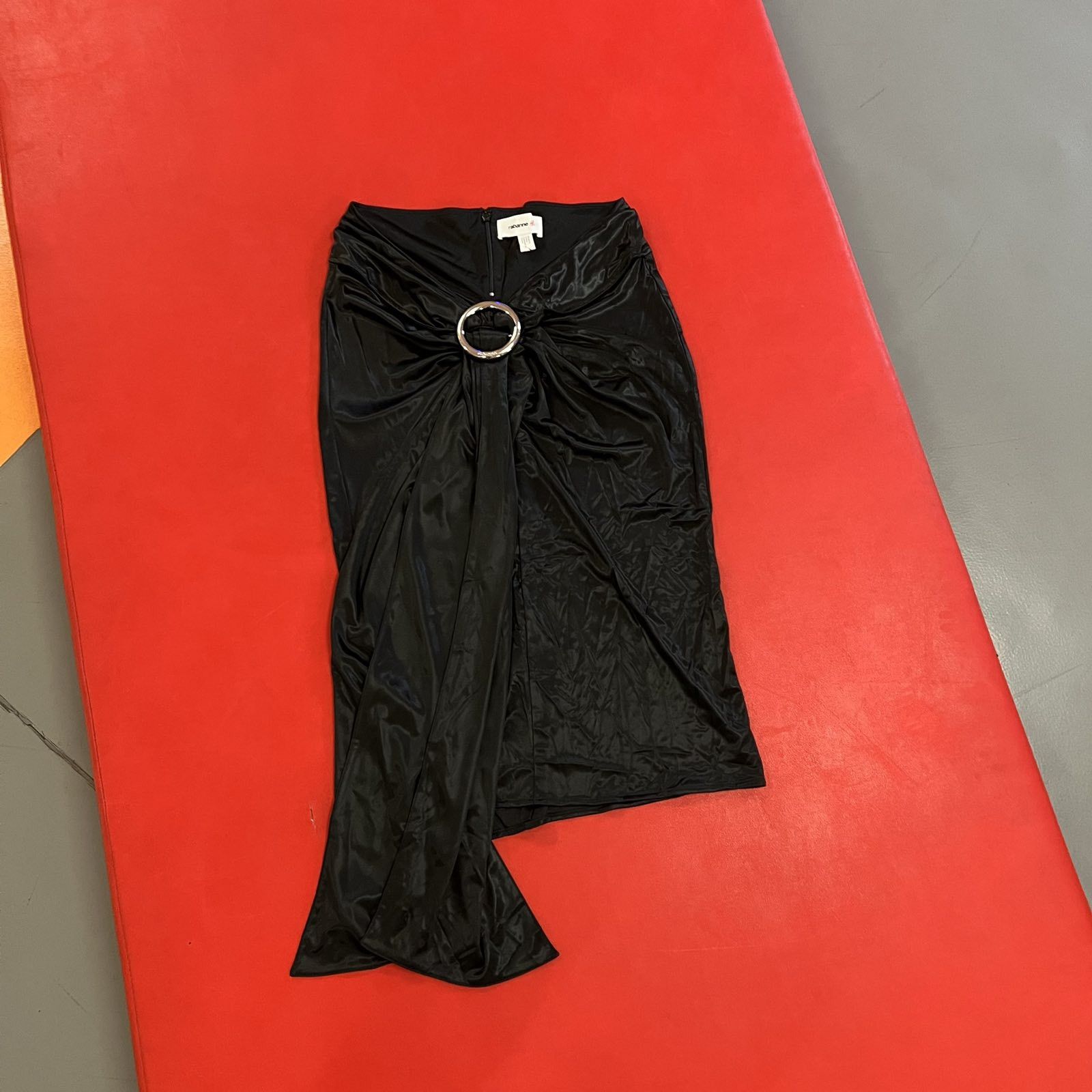 Designer × H&M × Paco Rabanne Rabanne H&M Buckle-Detail Black skirt Size M Size 30" / US 8 / IT 44 - 1 Thumbnail