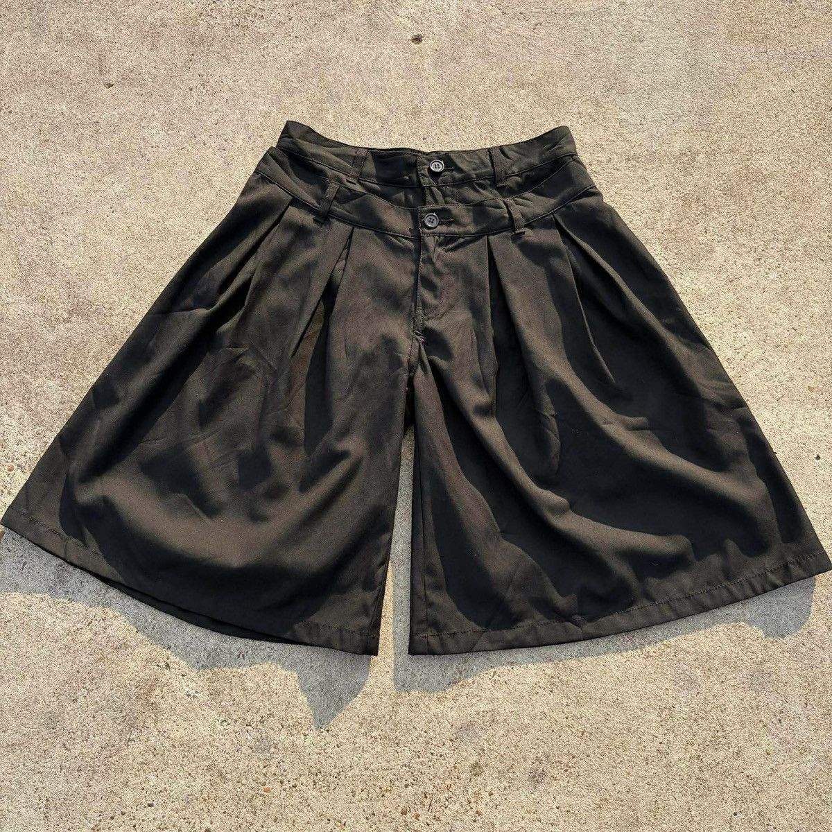 Japanese Brand ARW Double Waist Pleated Wide Leg Culotte Shorts Size US 28 / EU 44 - 11 Thumbnail