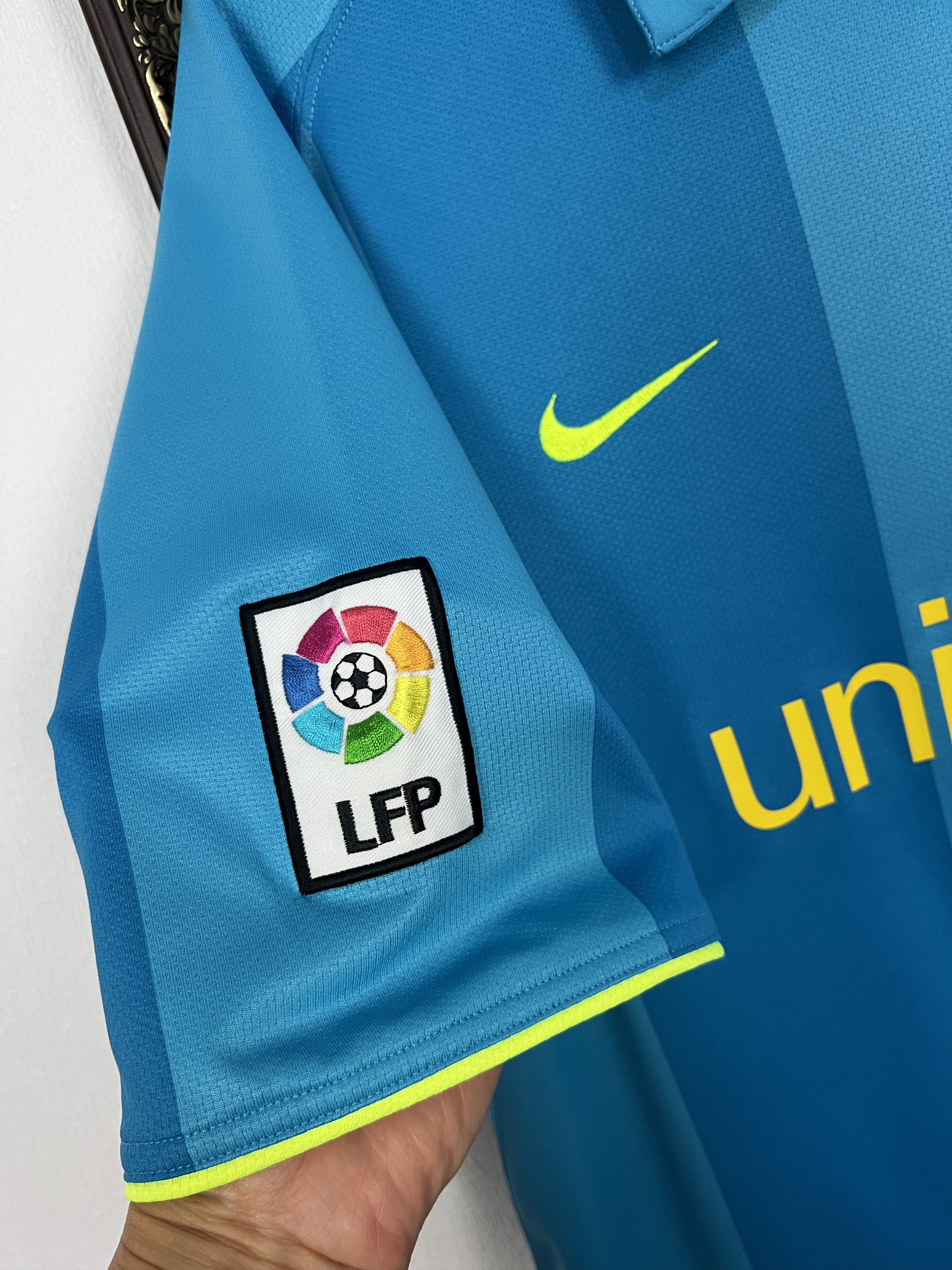 Nike Barcelona Away Football shirt 2007 Soccer Nike Blue Jersey Size US XL / EU 56 / 4 - 5 Thumbnail