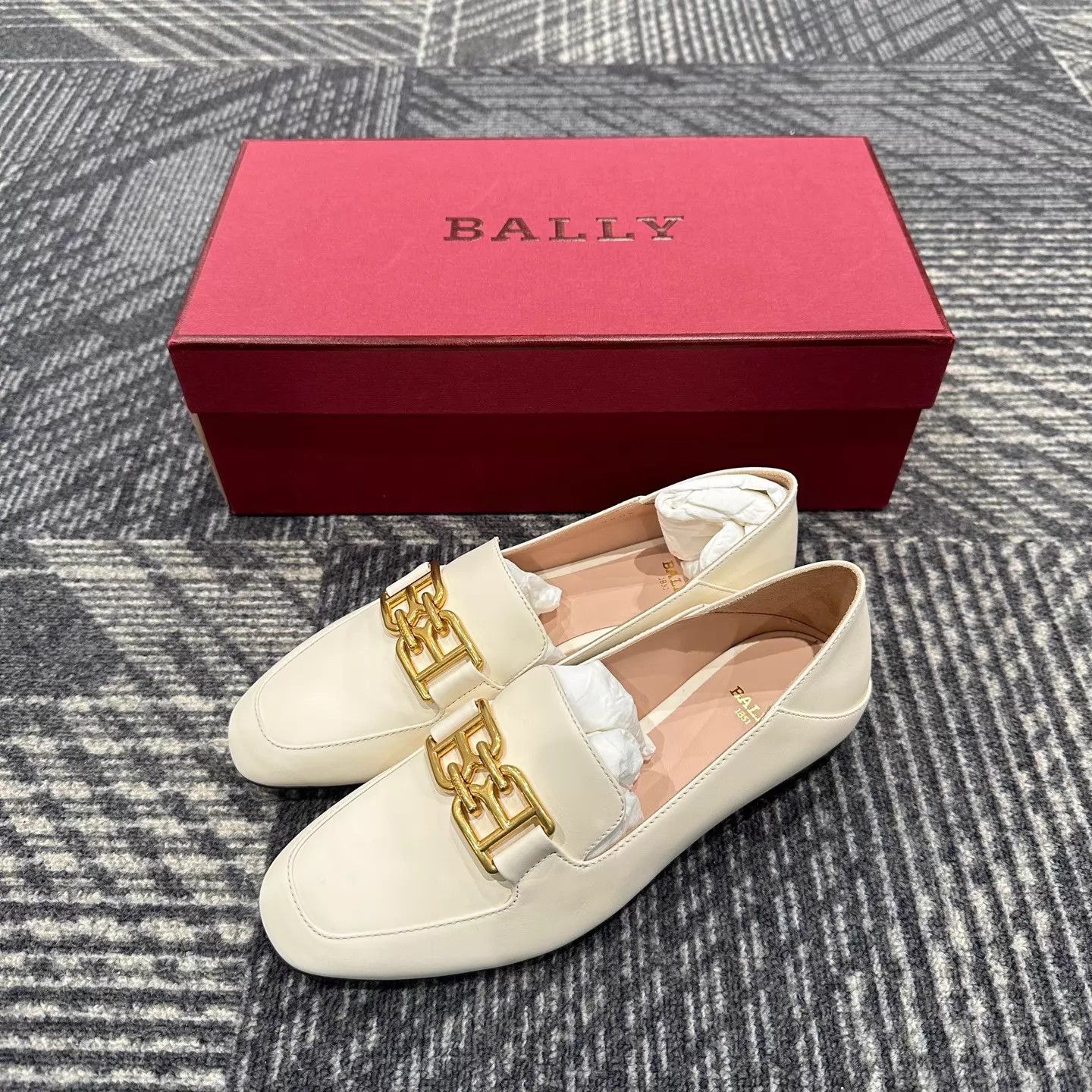 Bally Bally Ellah Flat Loafer EUR 35 New with box Size US 4.5 / IT 34.5 - 1 Thumbnail