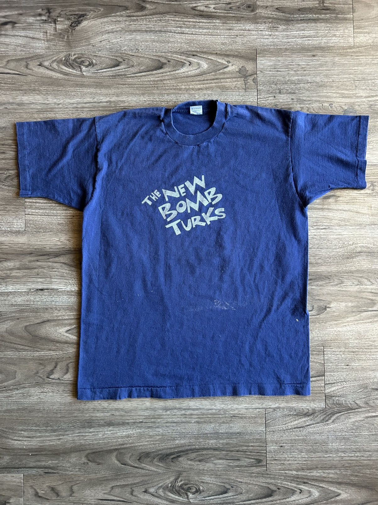Band Tees 90s Vintage The New Bomb Turks Garage Punk Band Tee Sz XL Size US XL / EU 56 / 4 - 1 Thumbnail