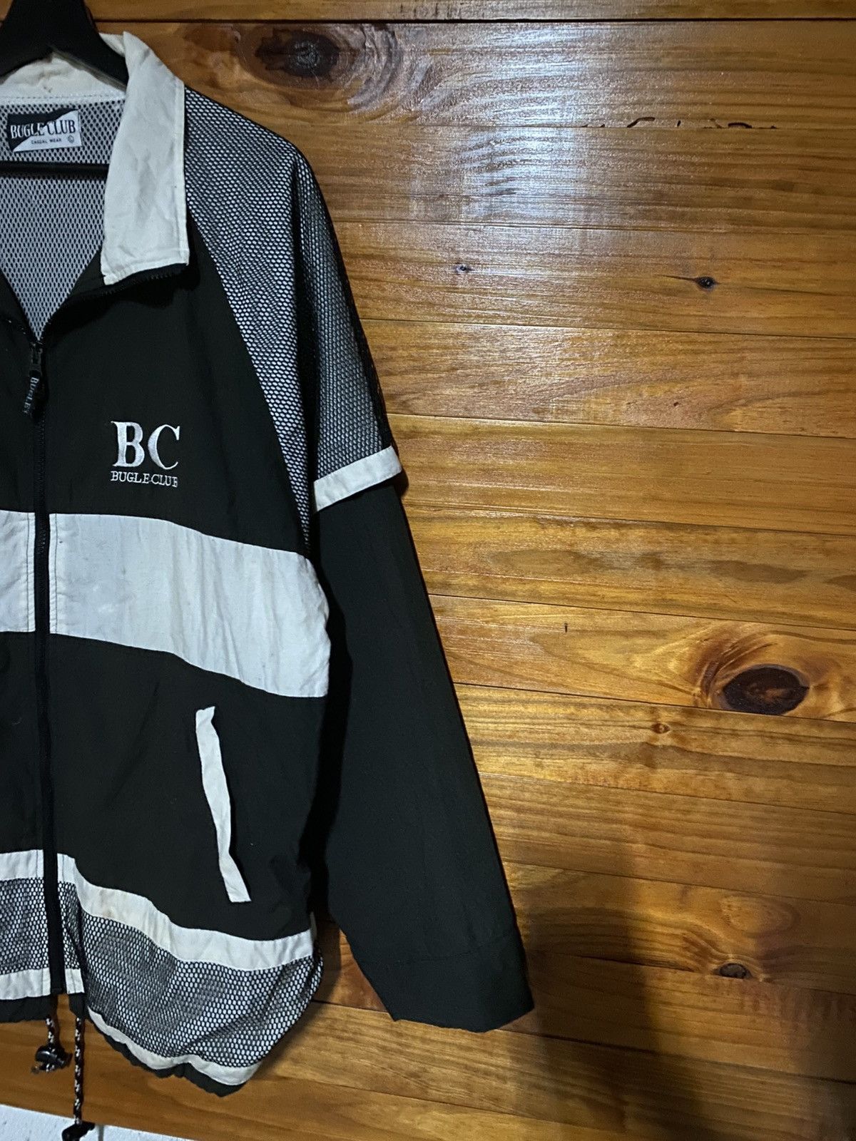 Bugle Boy Vintage Bugle Club Windbreaker | 90s Unisex Black & White Size US L / EU 52-54 / 3 - 7 Thumbnail